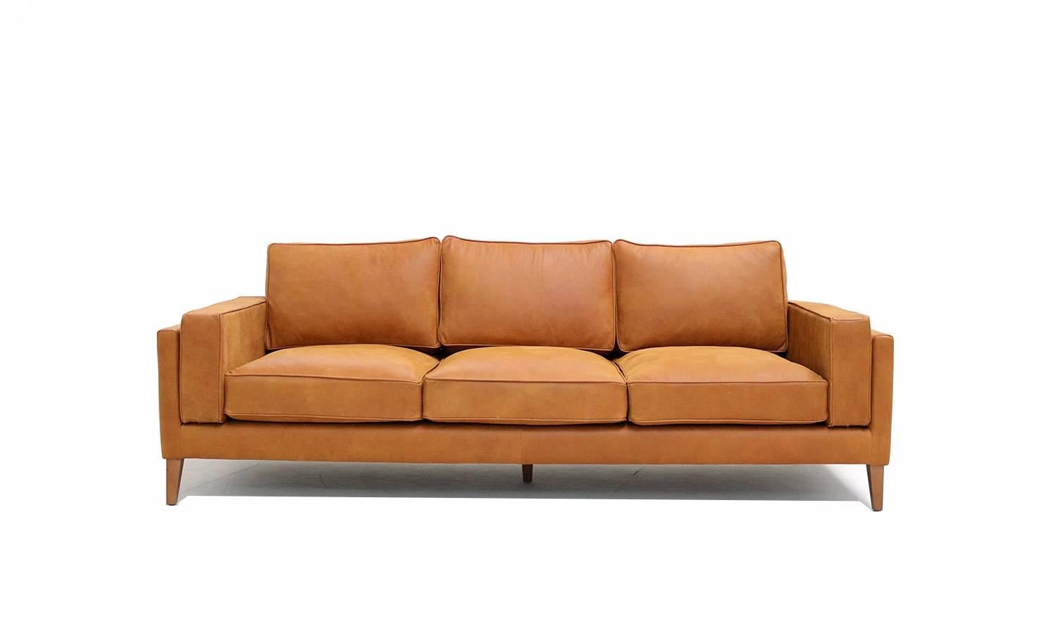 Coyoacan sofa captures the essence of bohemian style. The sofa is inspired by the vibrant neighborhood of Coyoacan in Mexico City, which has been home to many Mexican artists over the years. A neighborhood with a rich history and cultural