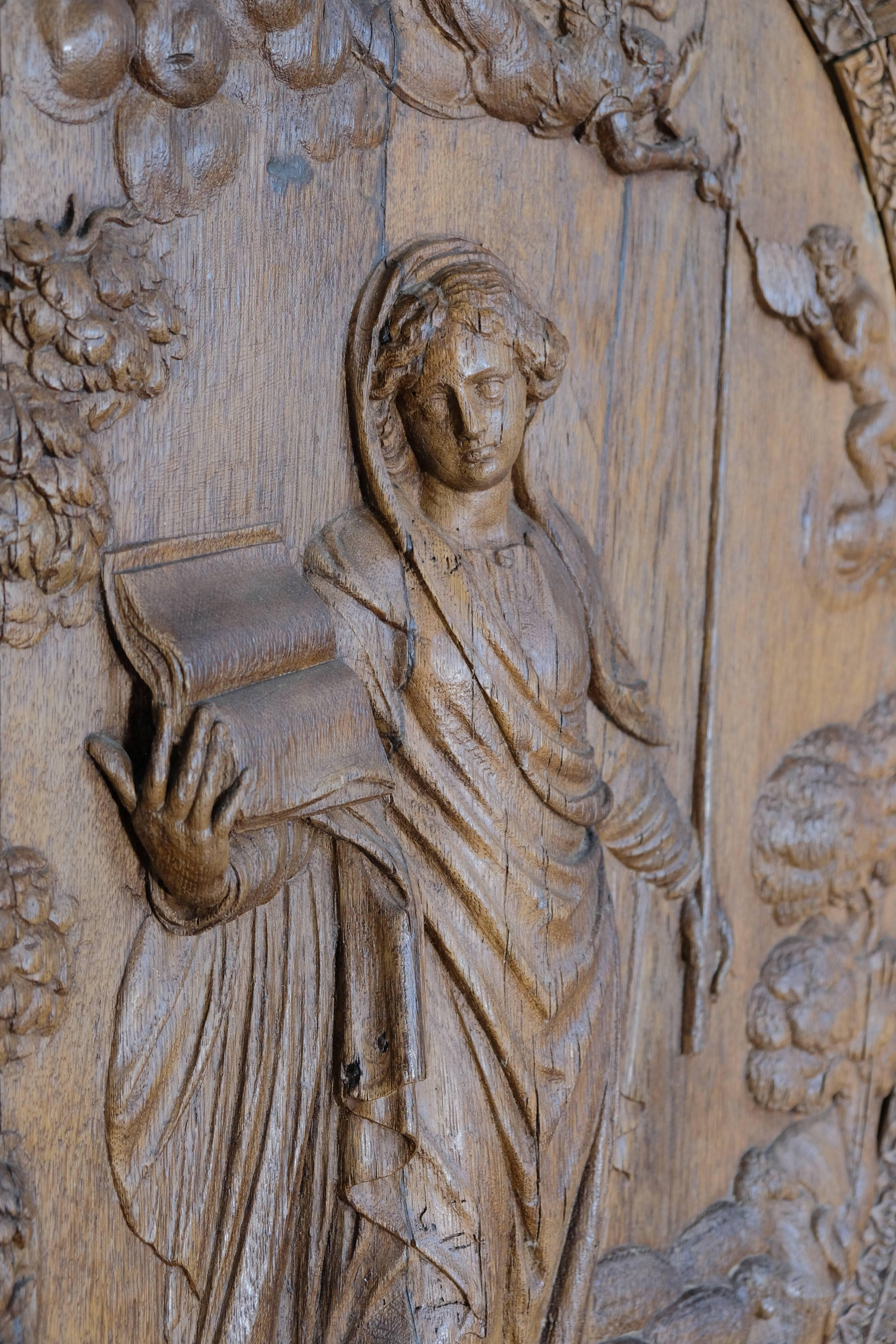 Religious carving St. Catherine of Siena. Solid oak, late 1800s, France.