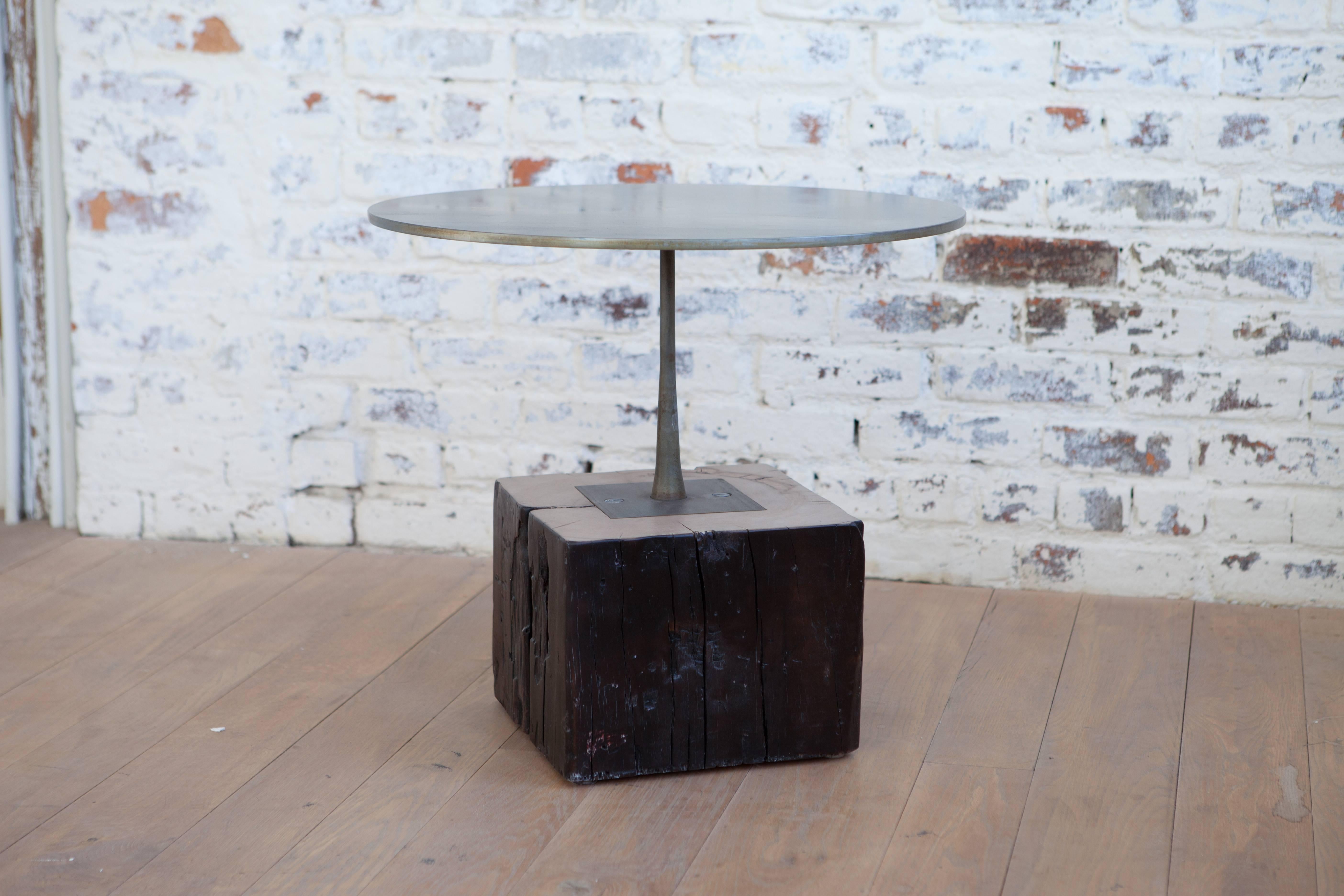 American Kinoko Minimal Modern Bronzed Steel Side Table For Sale