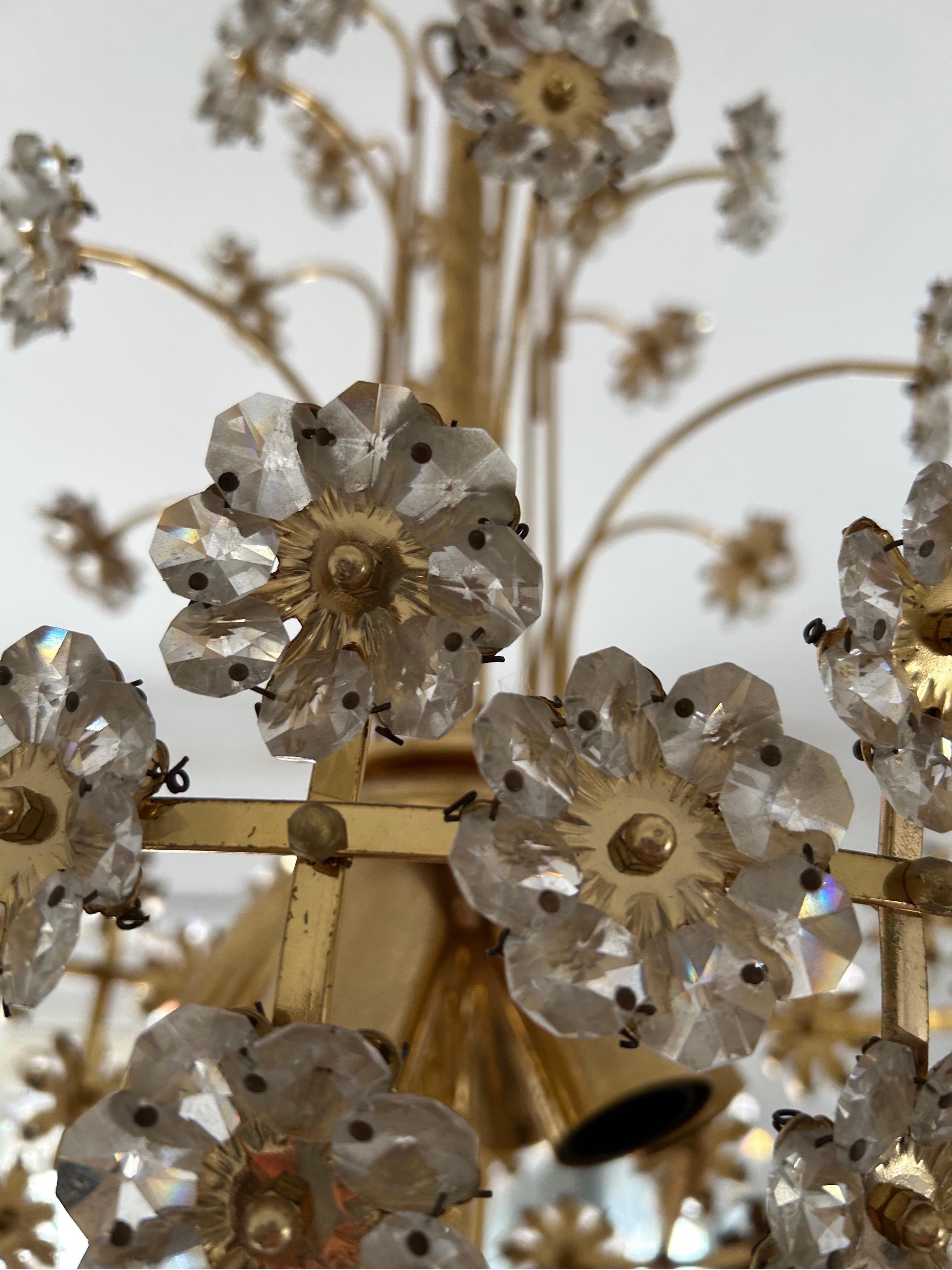 Hand-Crafted Sparkling Floreal Murano Chandelier, 1980's For Sale