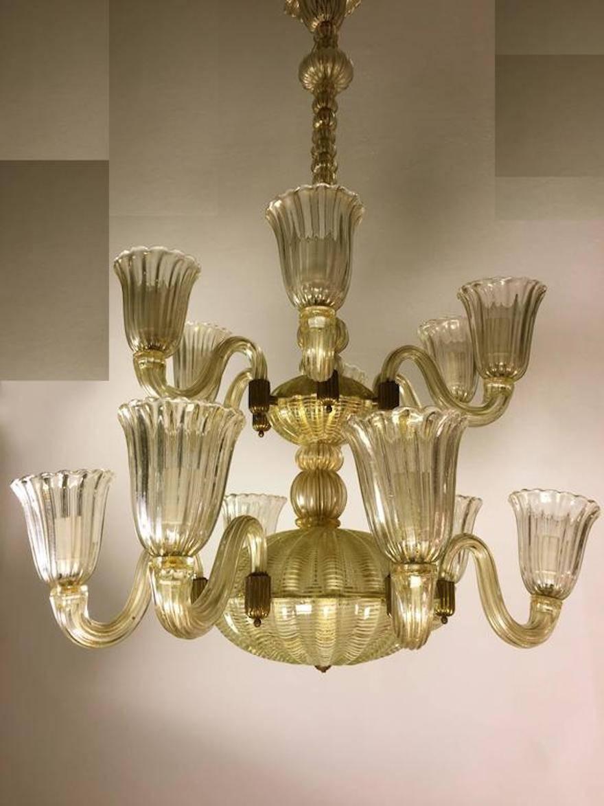 Italian Chandelier Gold Inclusion by Barovier & Toso, Murano, 1940s For Sale 1