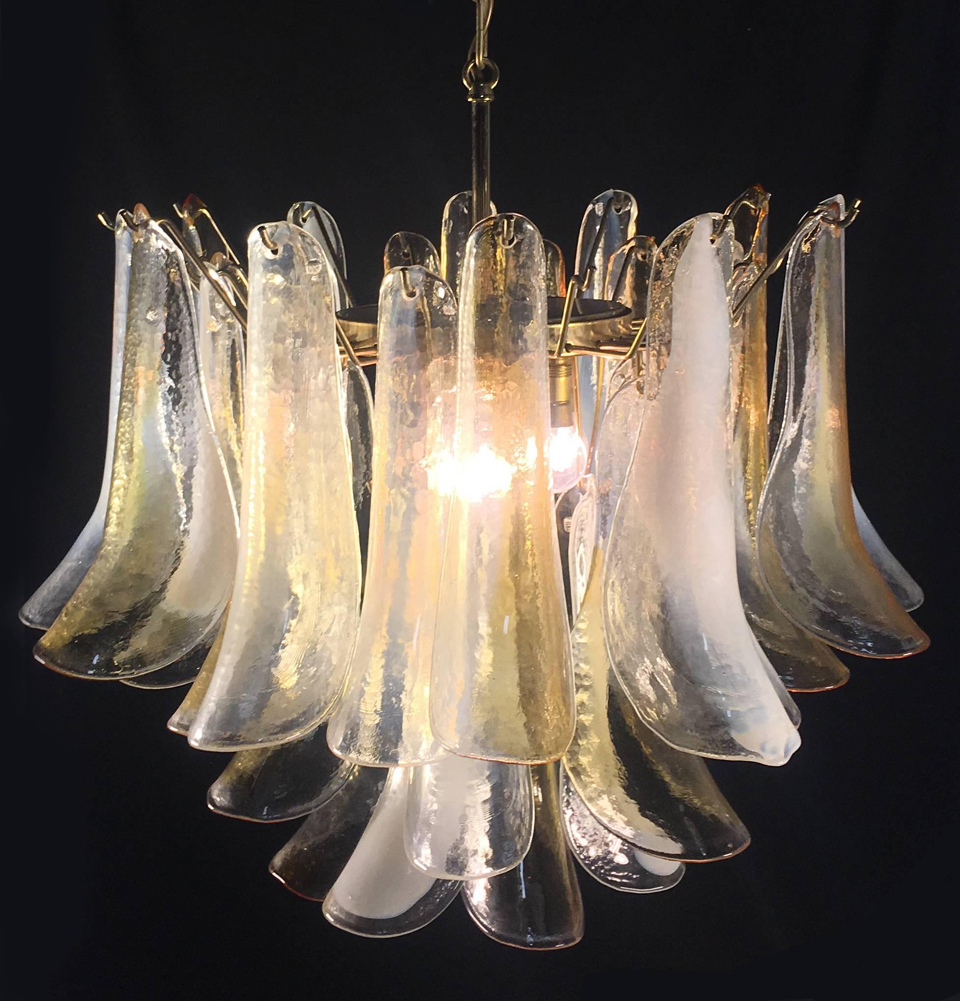 Elegant Pair of Chandeliers White and Amber Petals, Murano, 1990s In Excellent Condition For Sale In Budapest, HU