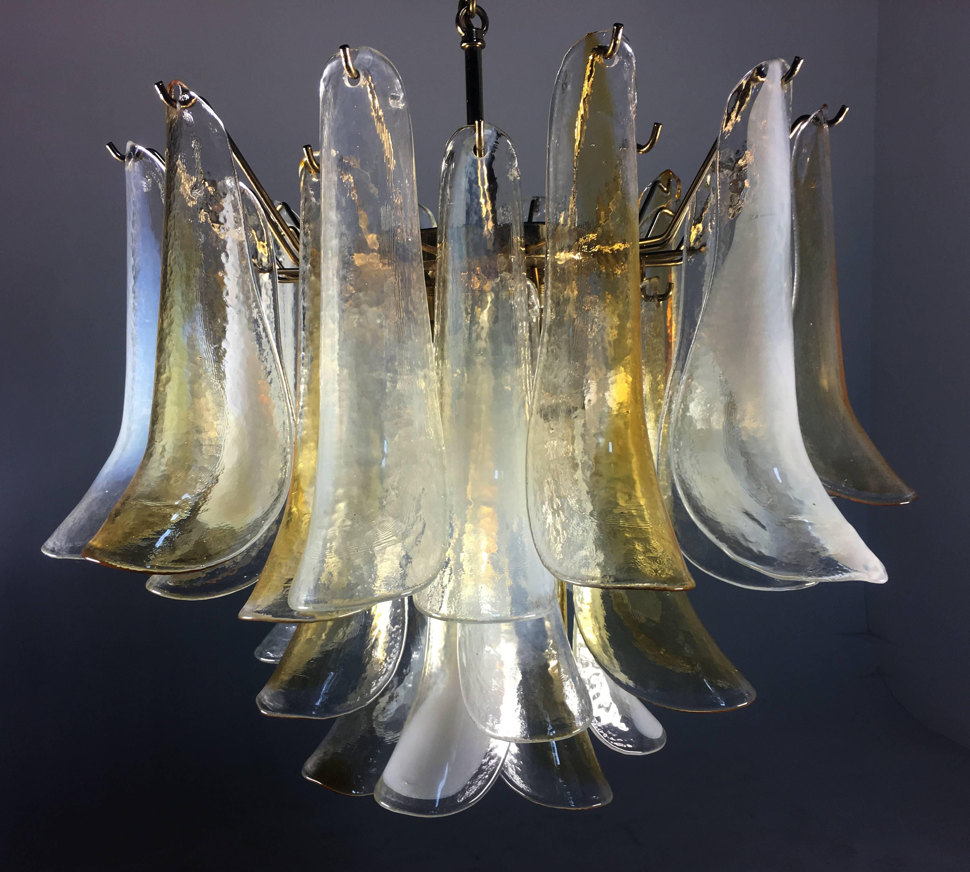 Elegant Pair of Chandeliers White and Amber Petals, Murano, 1990s For Sale 14