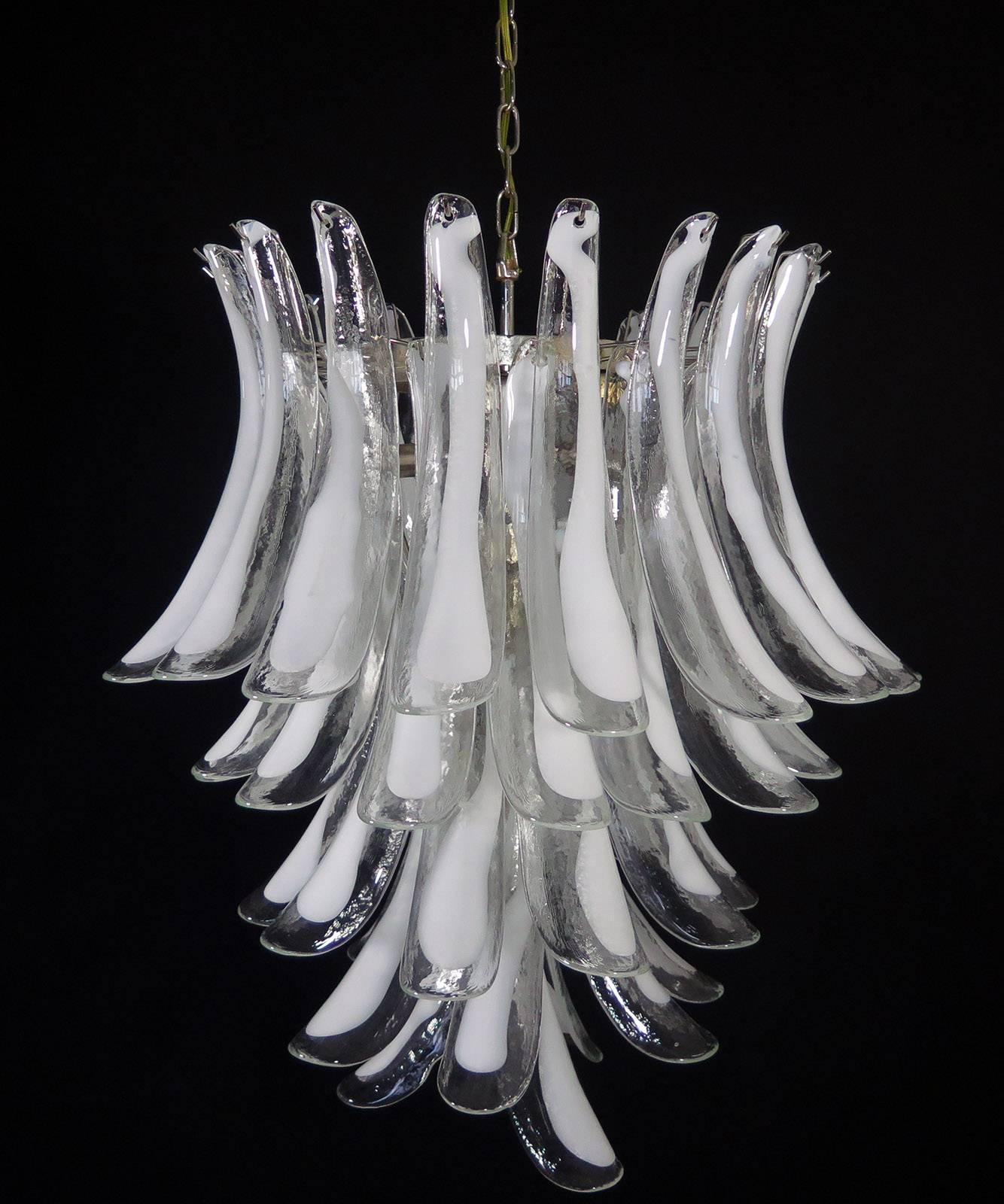 Pair of Italian Murano 52 White Petals Chandeliers, Murano For Sale 1