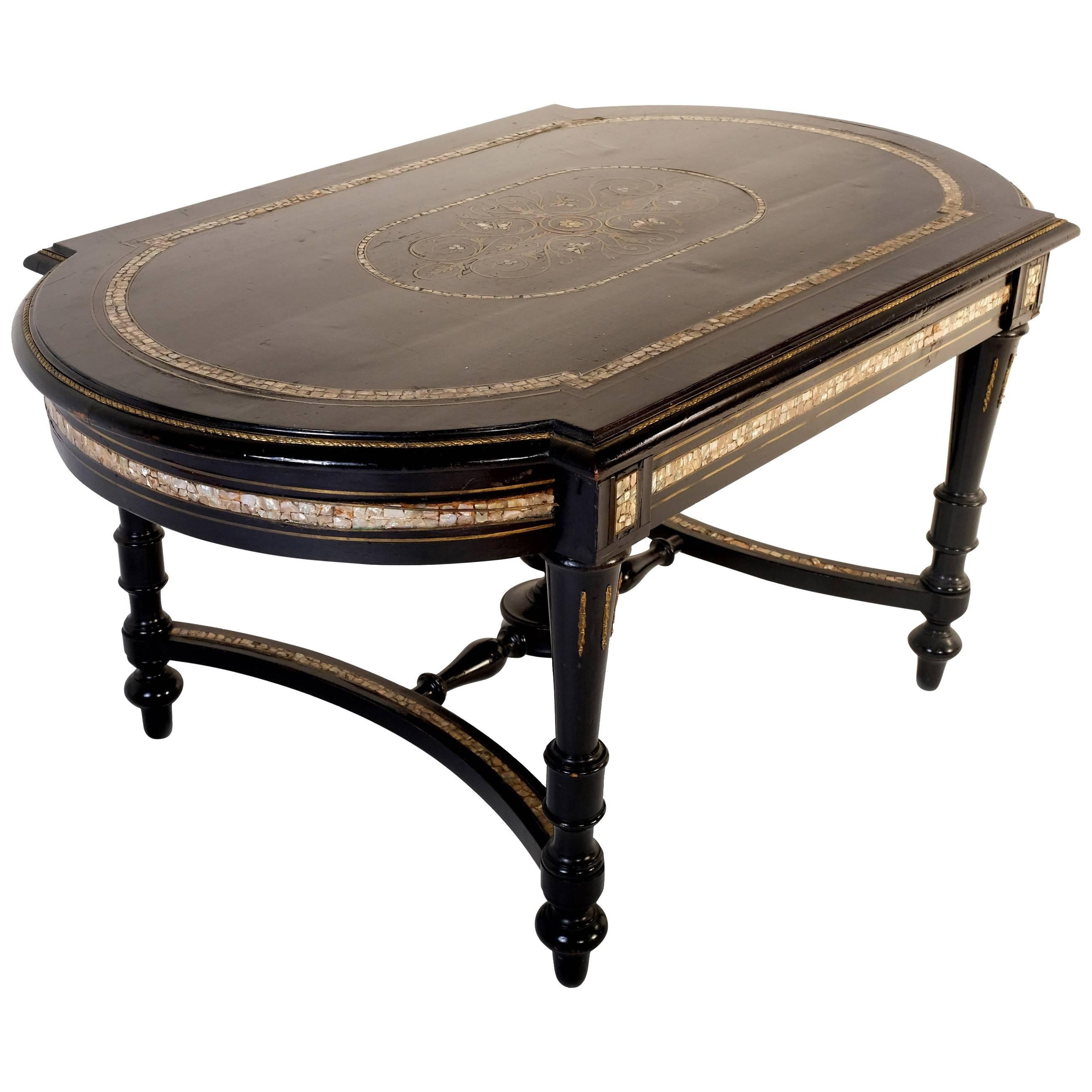 Table de canapé ancienne de style Napoléon III, Autriche, années 1880 en vente