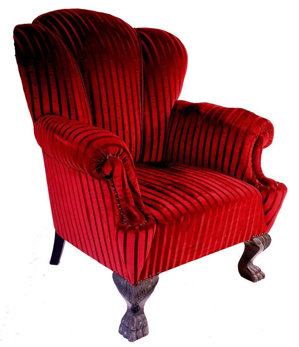 Schöne barocke Sitzgarnitur bestehend aus einem Sofa und zwei Sesseln. Außergewöhnliche Verarbeitung der Hölzer nach den Regeln der damaligen Zeit. 

Maße Sofa: Tiefe 75 cm, Breite 182 cm, Höhe 110 cm.