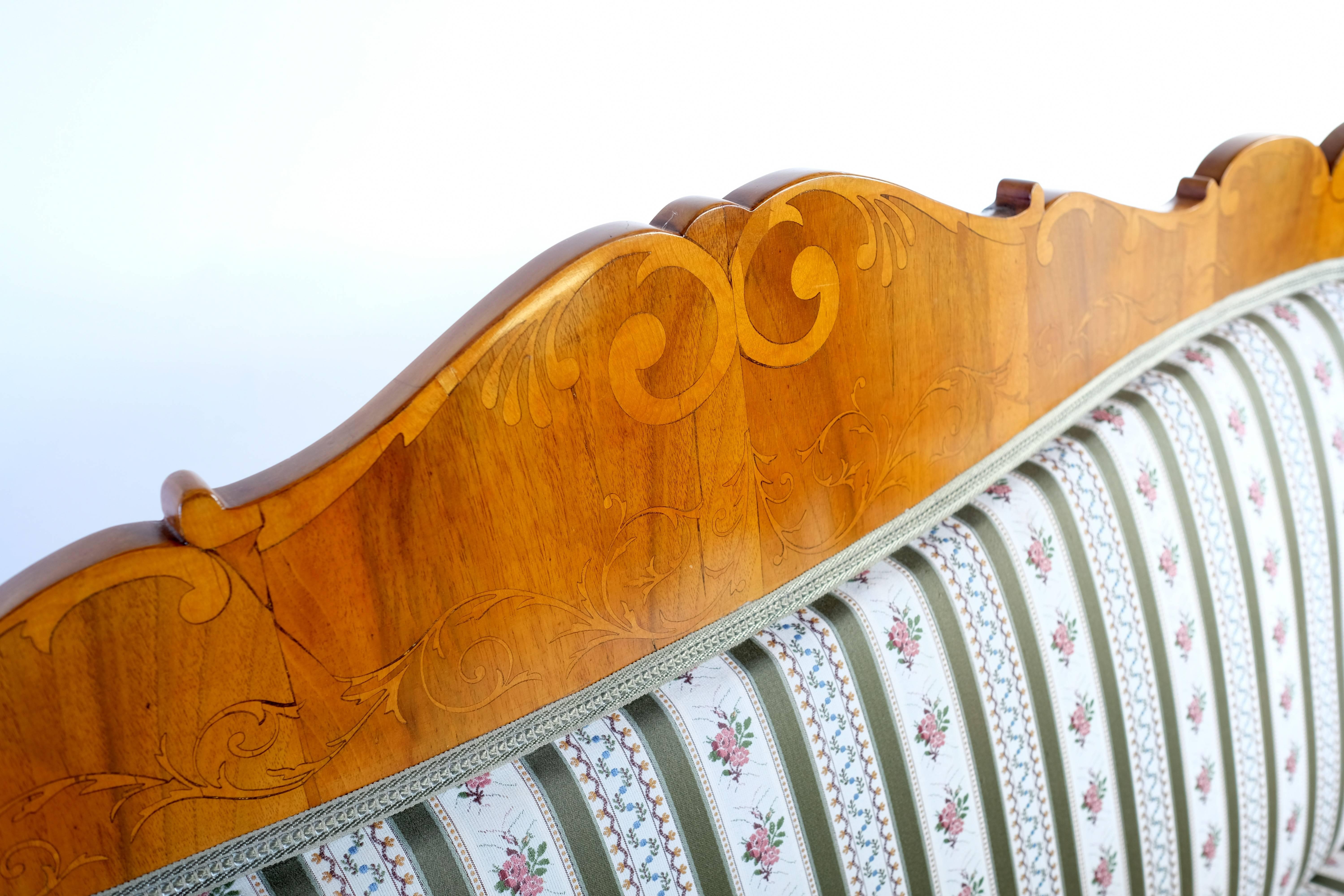 Conjunto de asientos Biedermeier, años 1930 Incrustación en venta