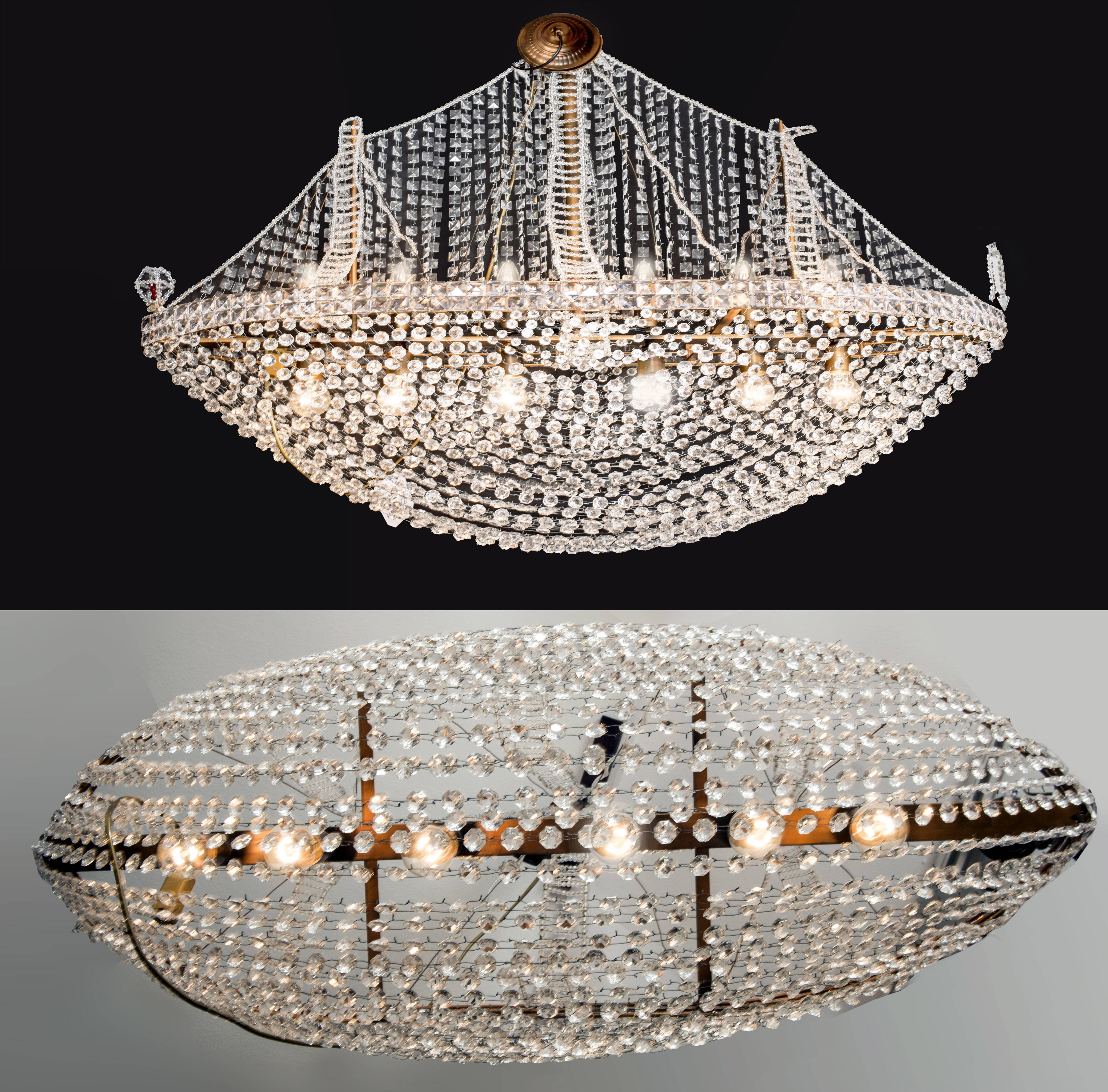 Extraordinary chandelier in the shape of a pirate boat. Hundreds of crystals draw an incredible source of light suspended in the air, six lights.