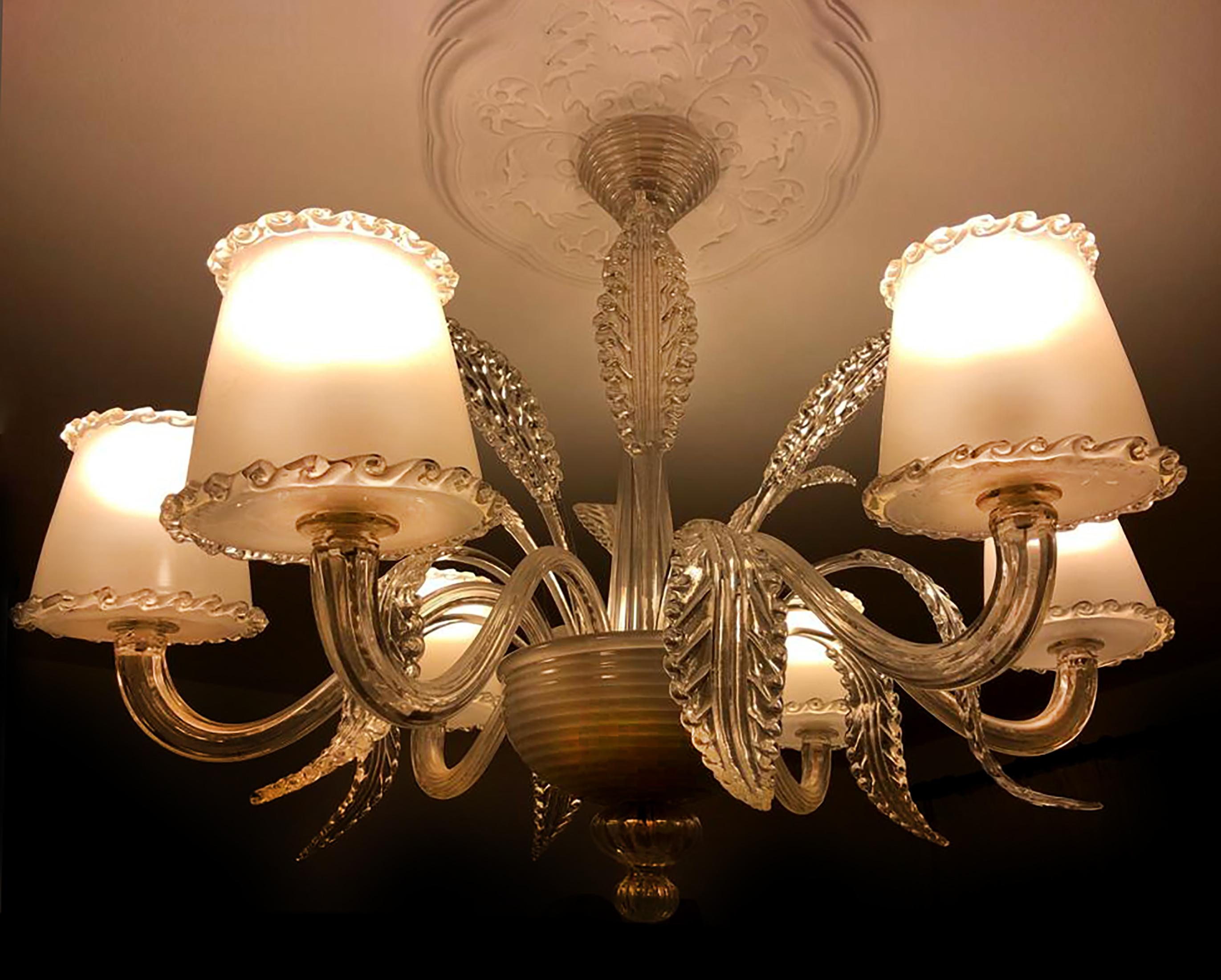 Mid-20th Century Italian Chandelier by Barovier & Toso, Murano, 1940s For Sale 1