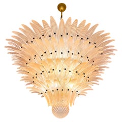 Lampadario monumentale a forma di foglia in vetro rosa, Murano