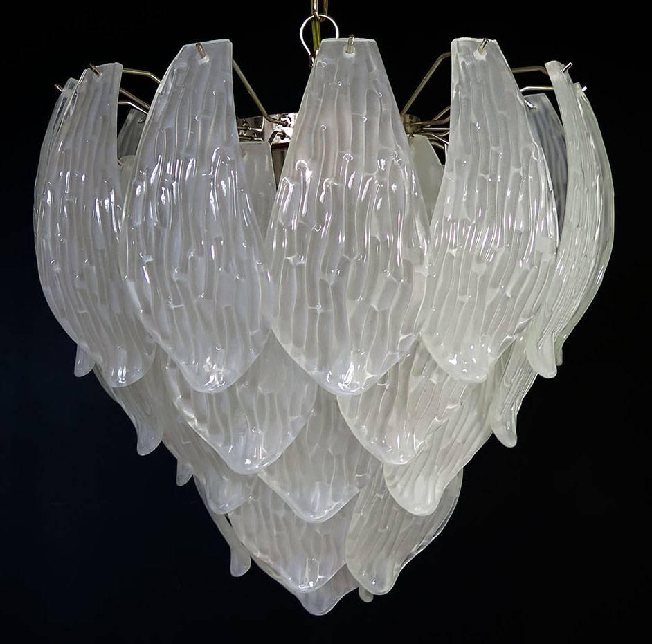 Huge Italian vintage Murano chandelier made by 41 handblown transparent frosted carved glass leaves in a 
chrome frame.

Dimensions: 49,20 inches (125 cm) height with chain; 25,80 inches (68 cm) height without chain; 21,25 inches (54 
 cm)
