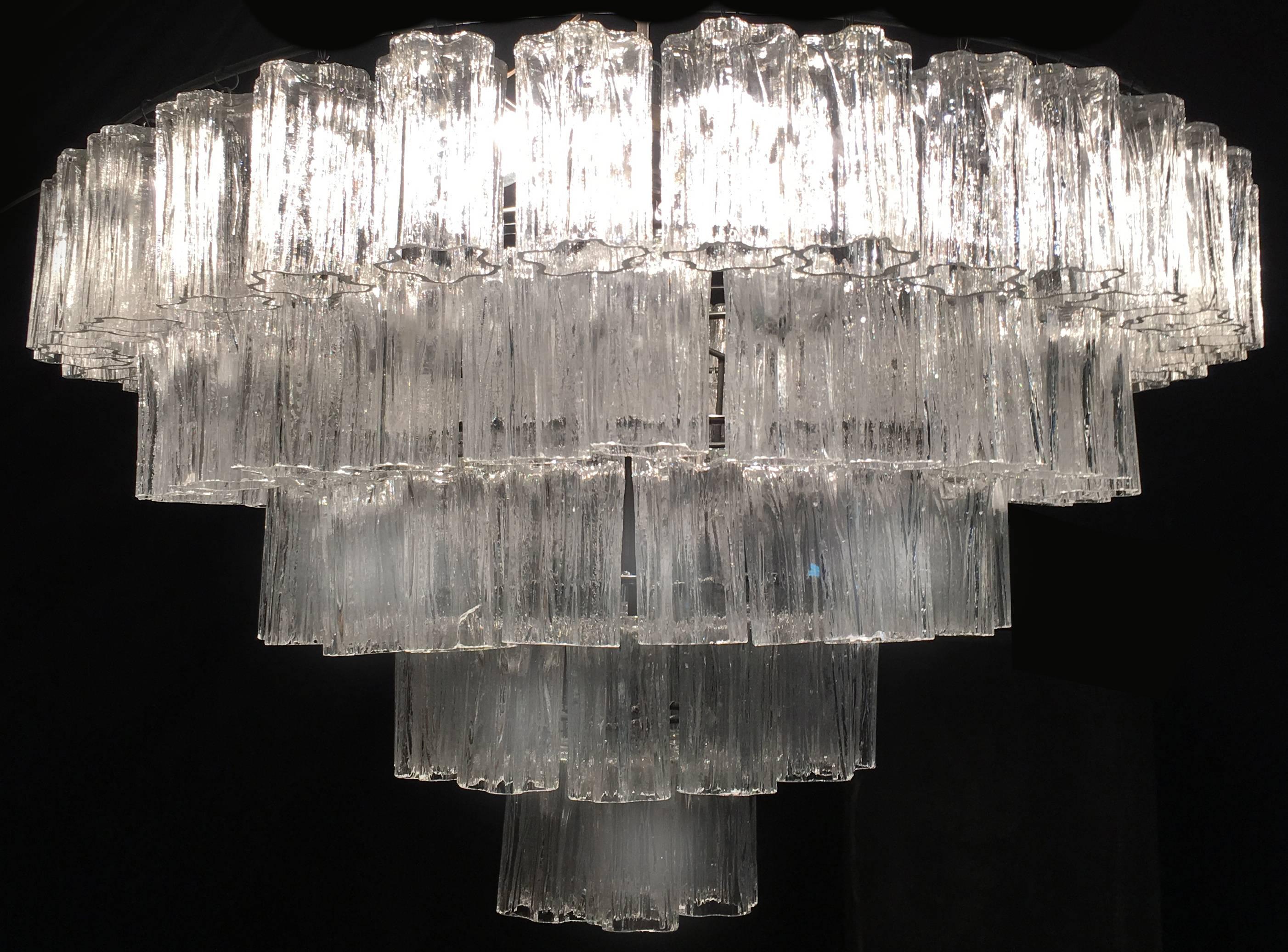 Pair of Italian Tronchi Chandeliers, Toni Zuccheri for Venini Style, Murano In Excellent Condition In Budapest, HU