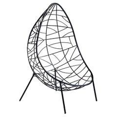 Chaise pivotante contemporaine en acier revêtu de poudre pour les intérieurs et les extérieurs