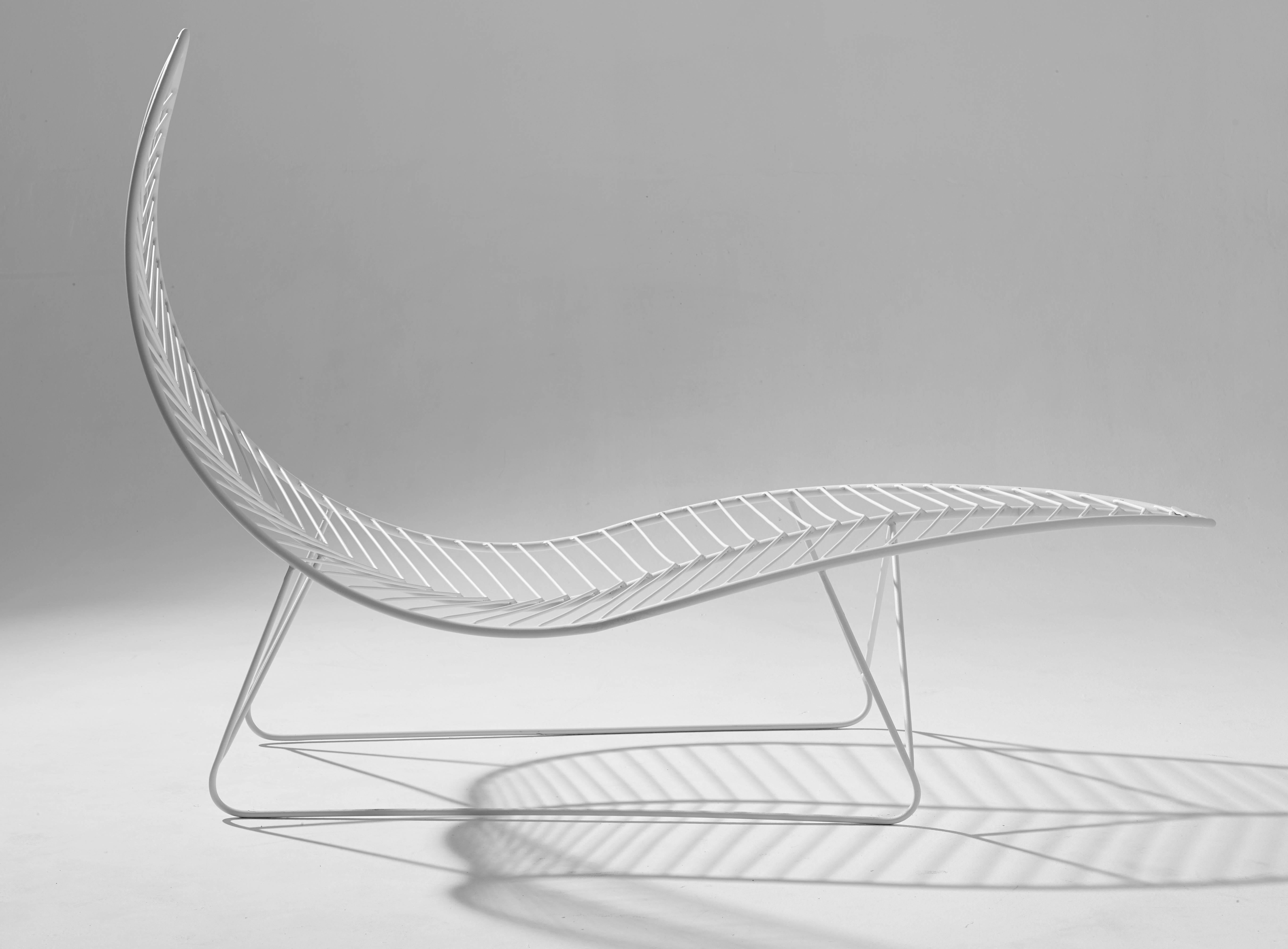 Hänge-Schwingstuhl mit Blättern, Moderner, Stahl in / Außenbereich, 21. Jahrhundert, Schwarz im Angebot 3
