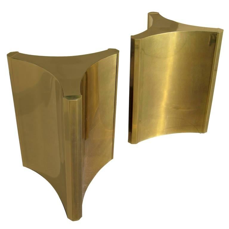 Steel based brass plated pair of dining table bases by Mastercraft, circa 1970s. 