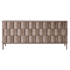 Credenza Weave 196 de Ringvide, madera de roble ahumado, aceite natural. Escandinavo