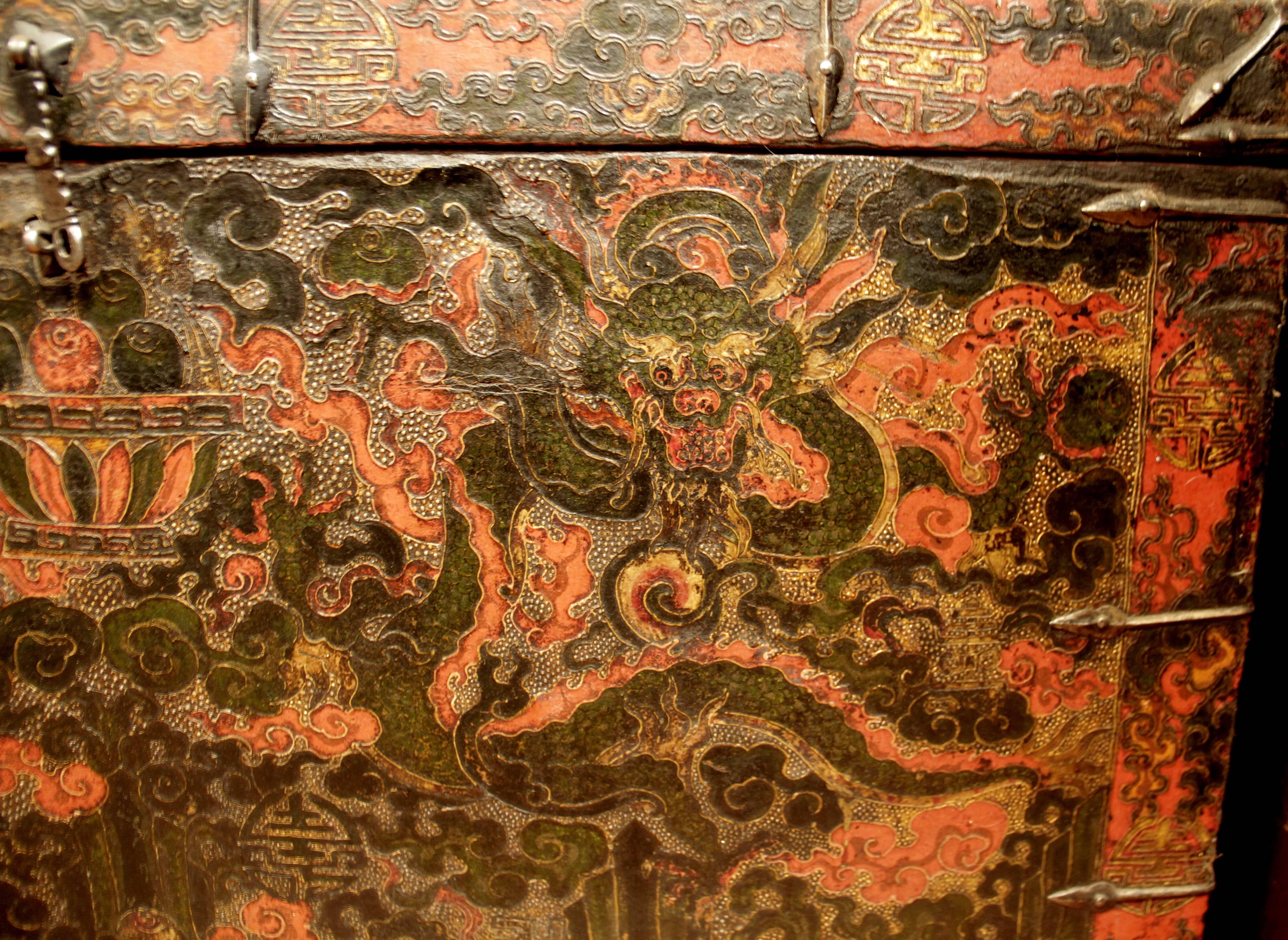 Tibetan Lasa Monastery Gam Wood Trunk 19th Century Dragon Red Black Casegood For Sale 5