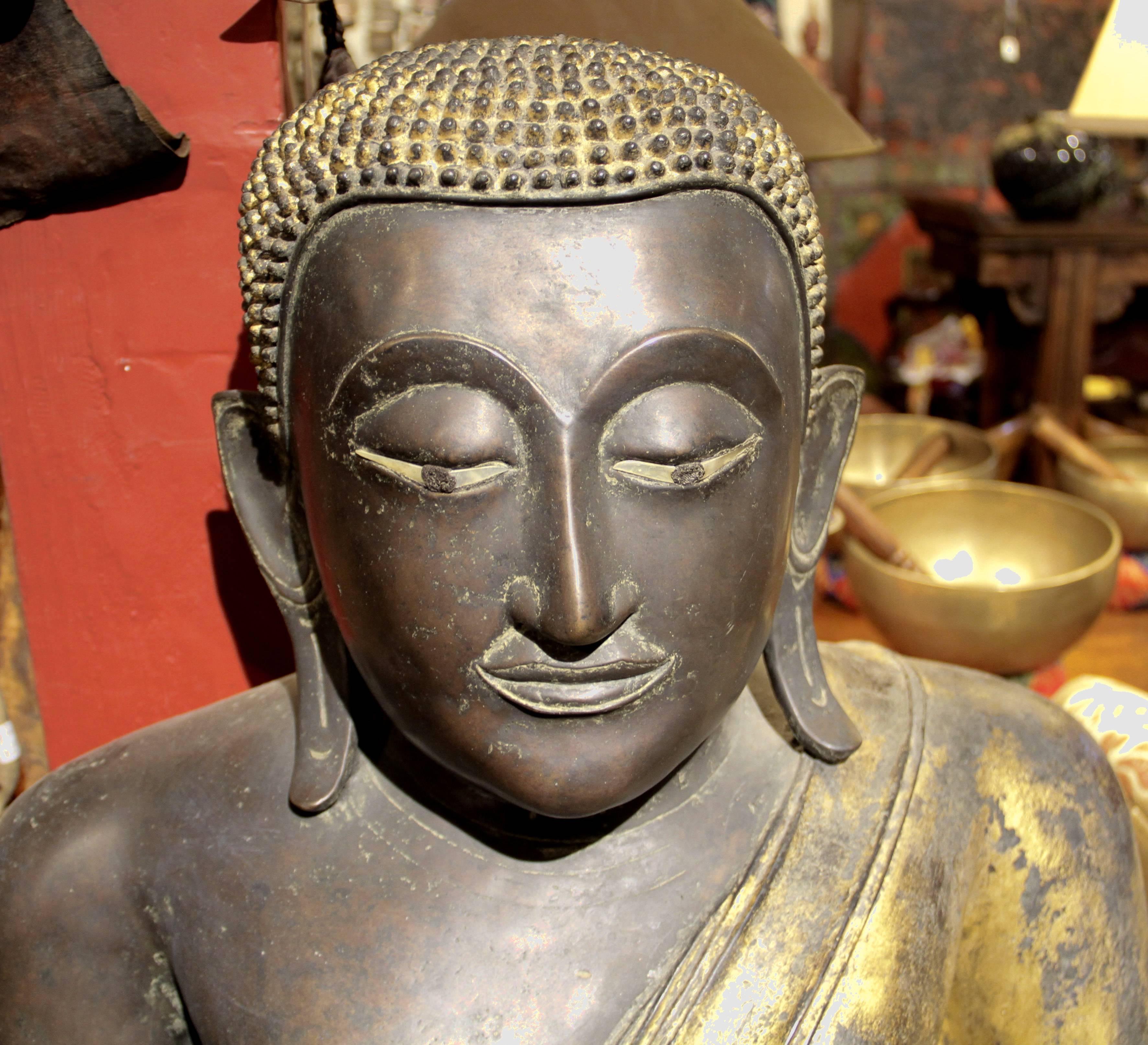 Buddha in Bronze Black Gold, Thailand For Sale 4