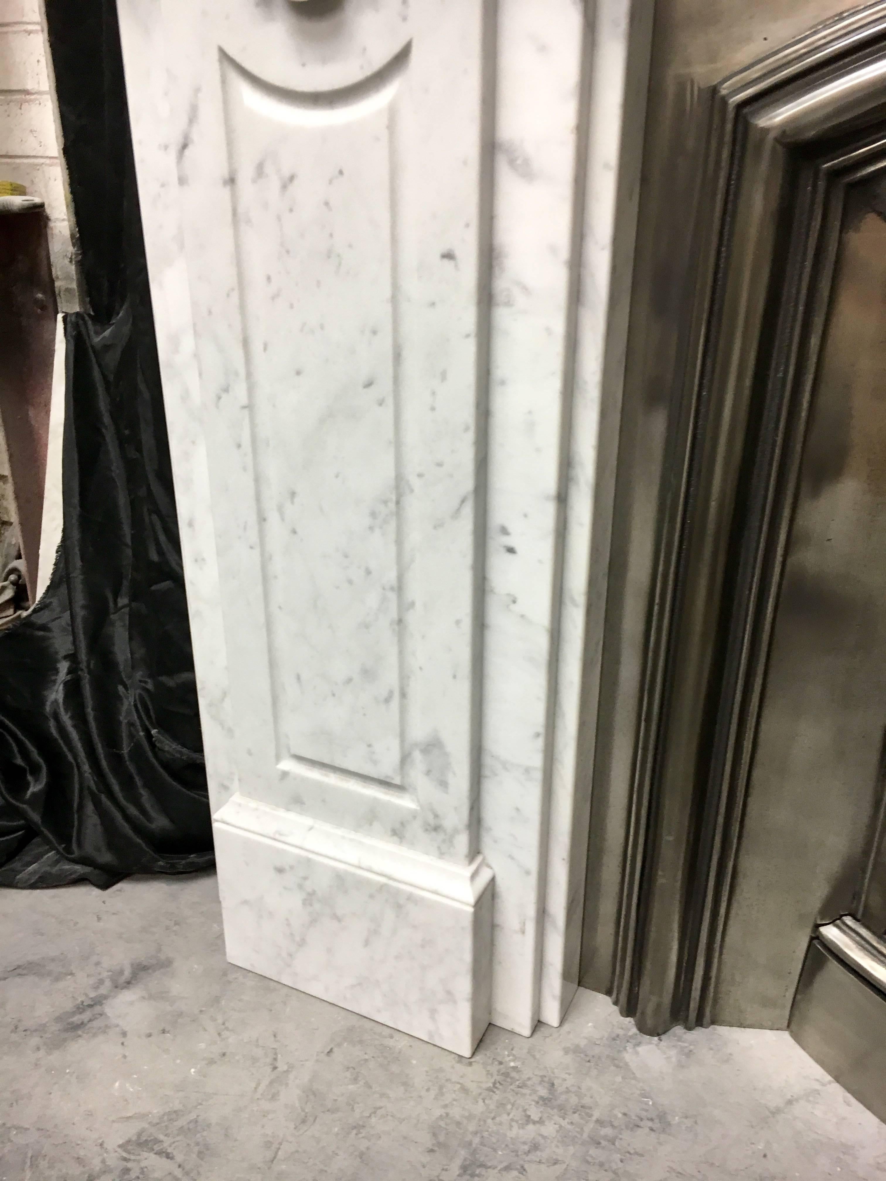 Large Period Marble Fireplace Surround In Excellent Condition In Edinburgh, GB