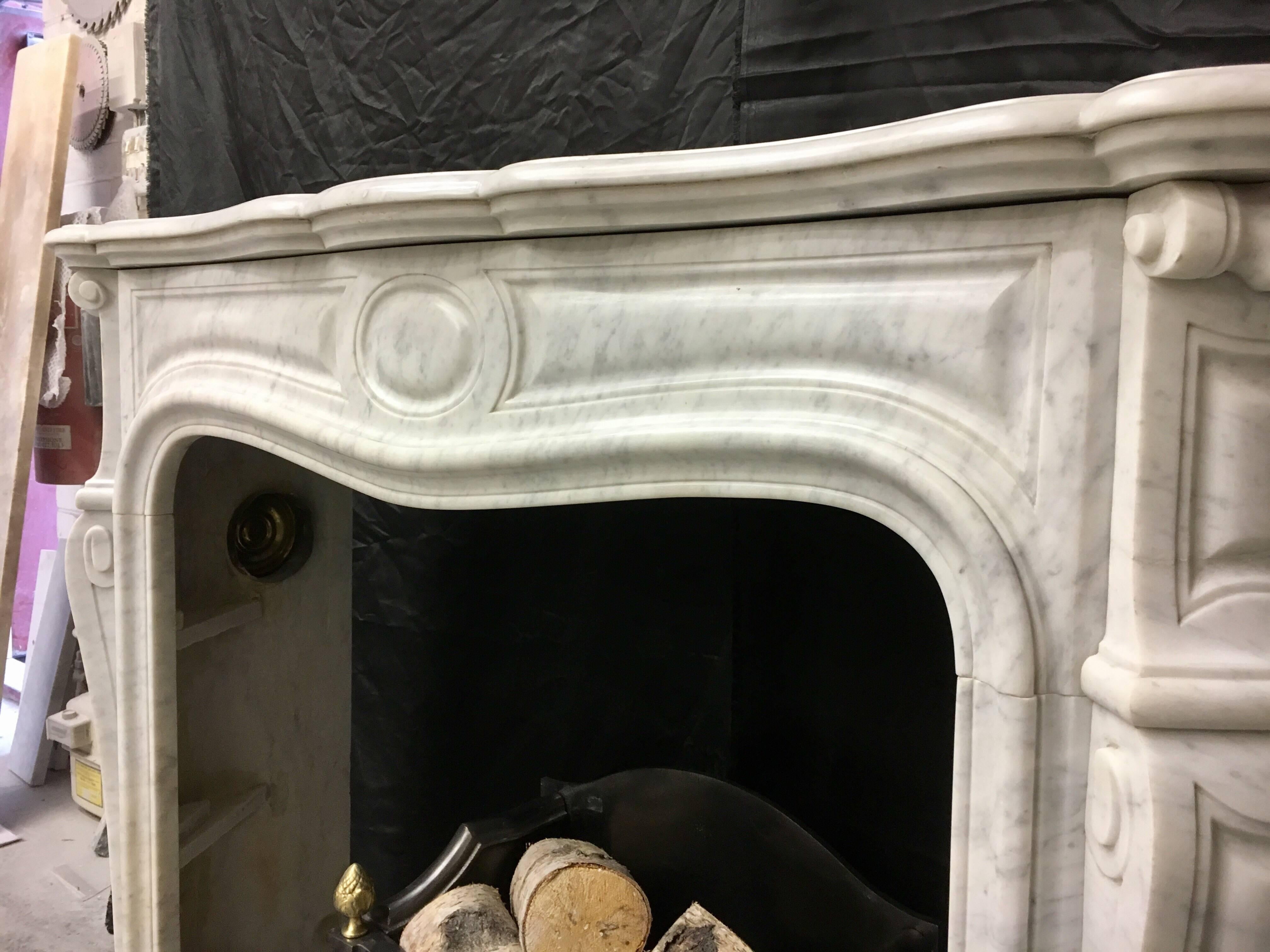 Carrara Marble Antique French Victorian Louis XVI Style Carved Marble Fireplace Surround. 
