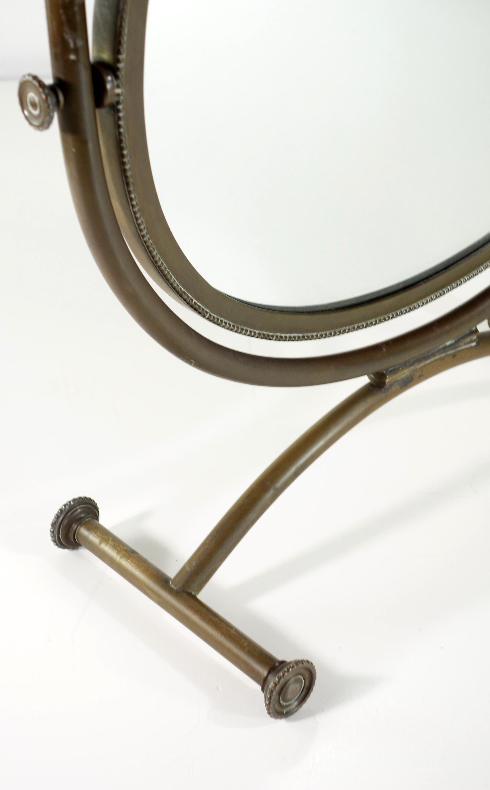 1940 Table néoclassique italienne en laiton Bon état - En vente à Brescia, IT