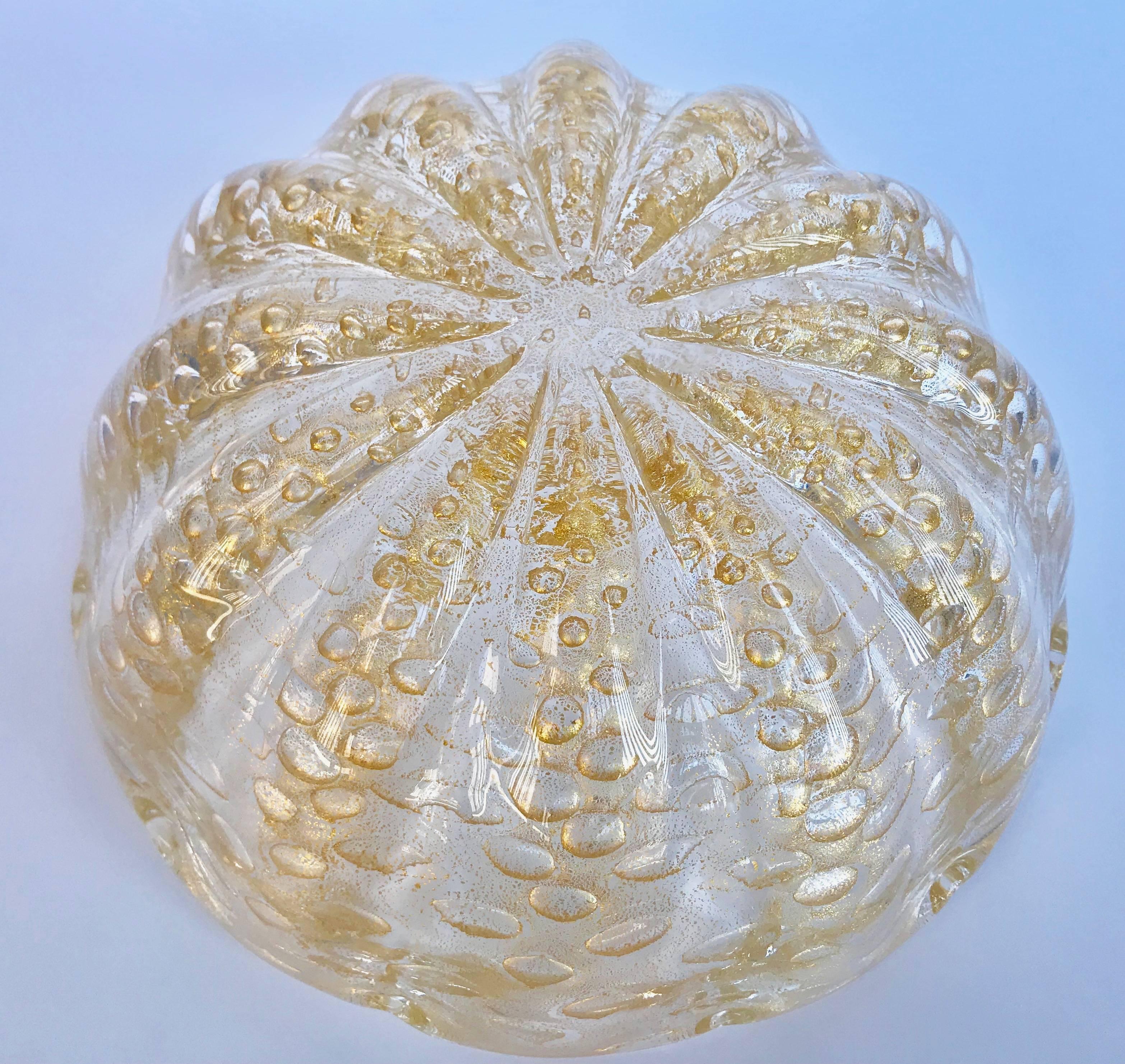 Late 20th Century Large Italian Barovier Murano Glass Clear and Gold Bullicante Bowl