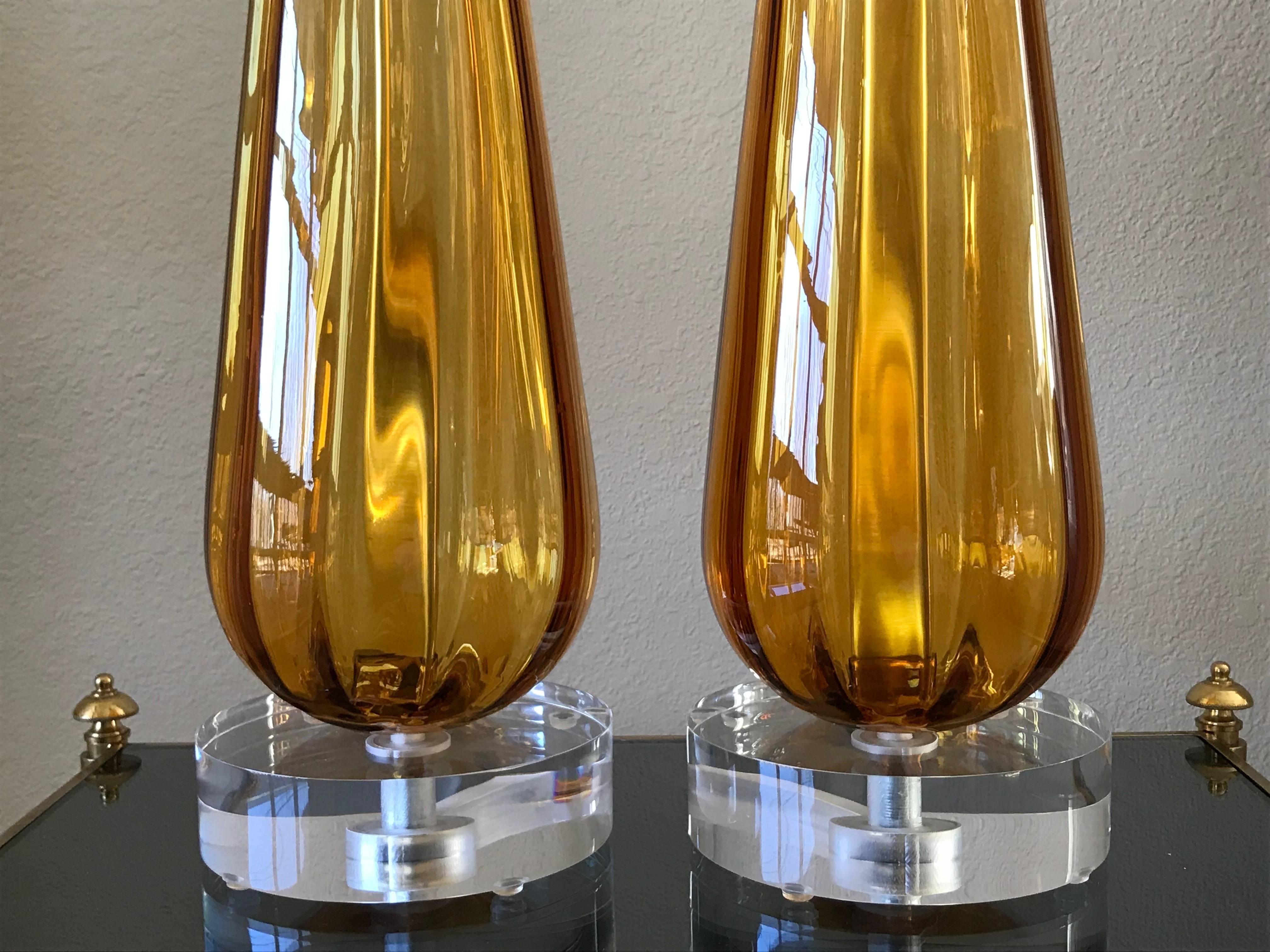 Mid-20th Century Pair Italian Amber Glass Teardrop Shaped Lamps