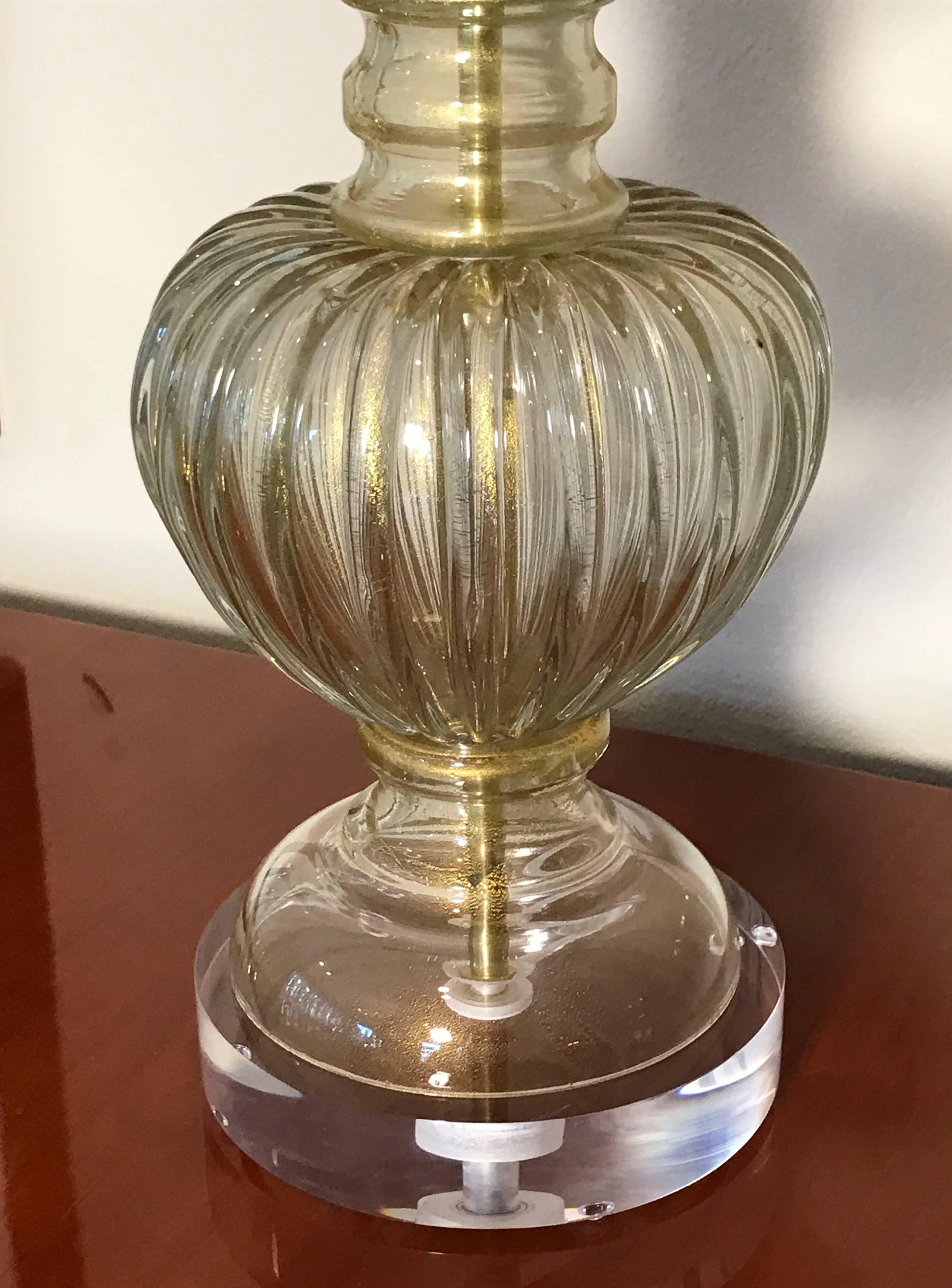 Single Clear and Gold Italian Murano Glass Lamp 1
