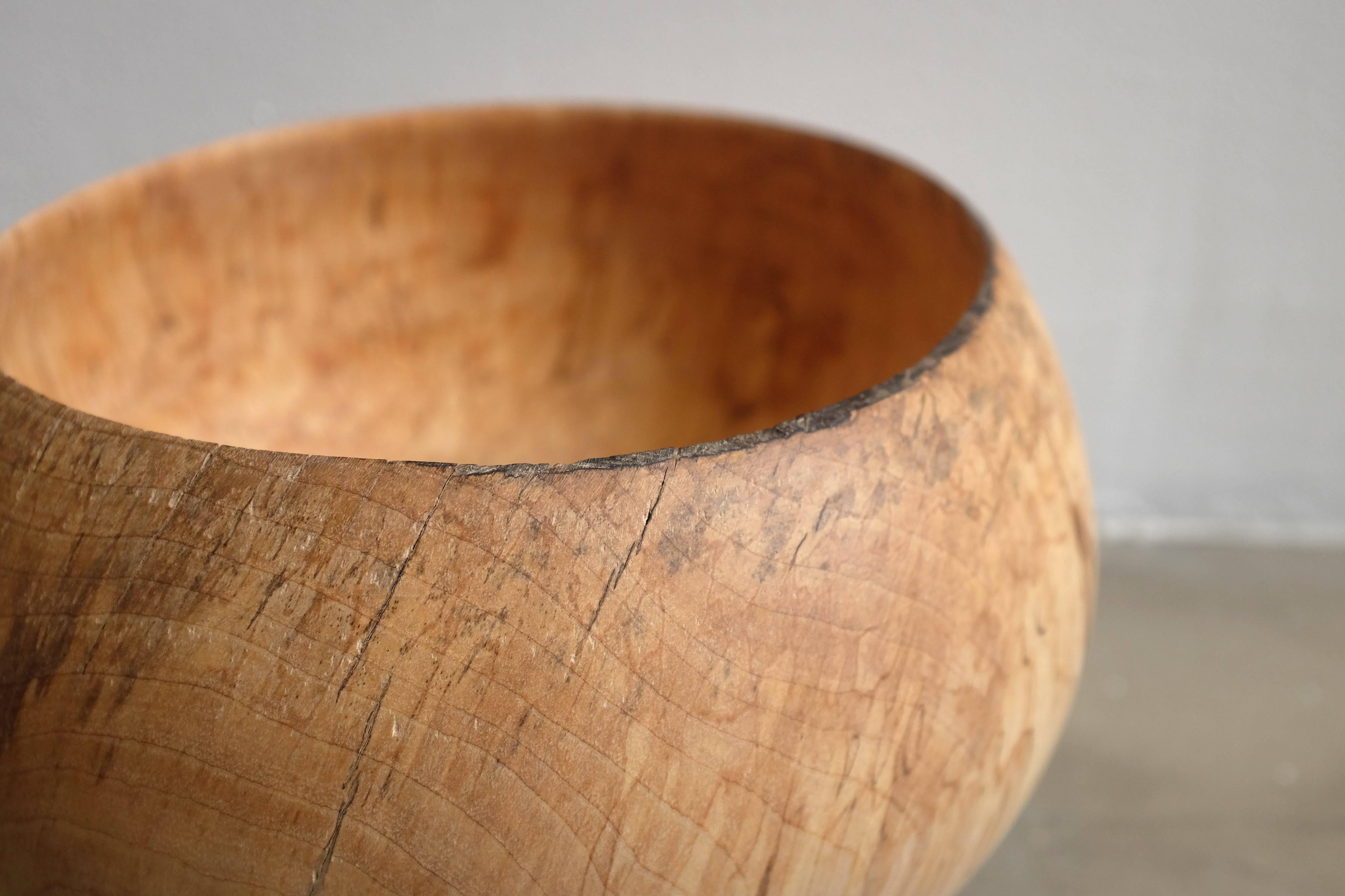 Contemporary Twin Spalted Sycamore Turned Offering Bowls on Feet For Sale