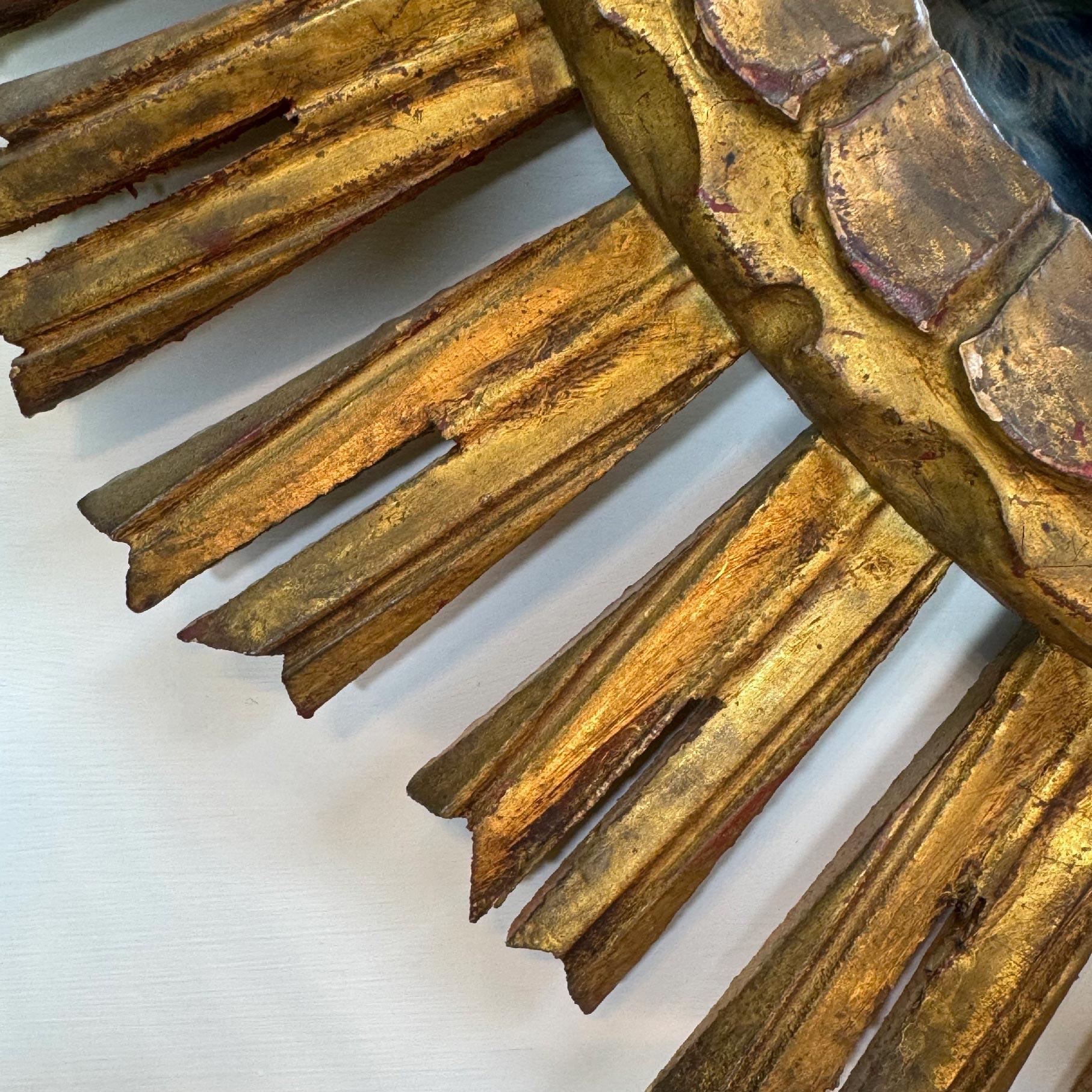 Miroir en bois doré en forme de soleil Circa 1900 Bon état - En vente à Hastings, GB