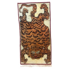 Tapis tigré tibétain en laine tissé à la main, années 1950