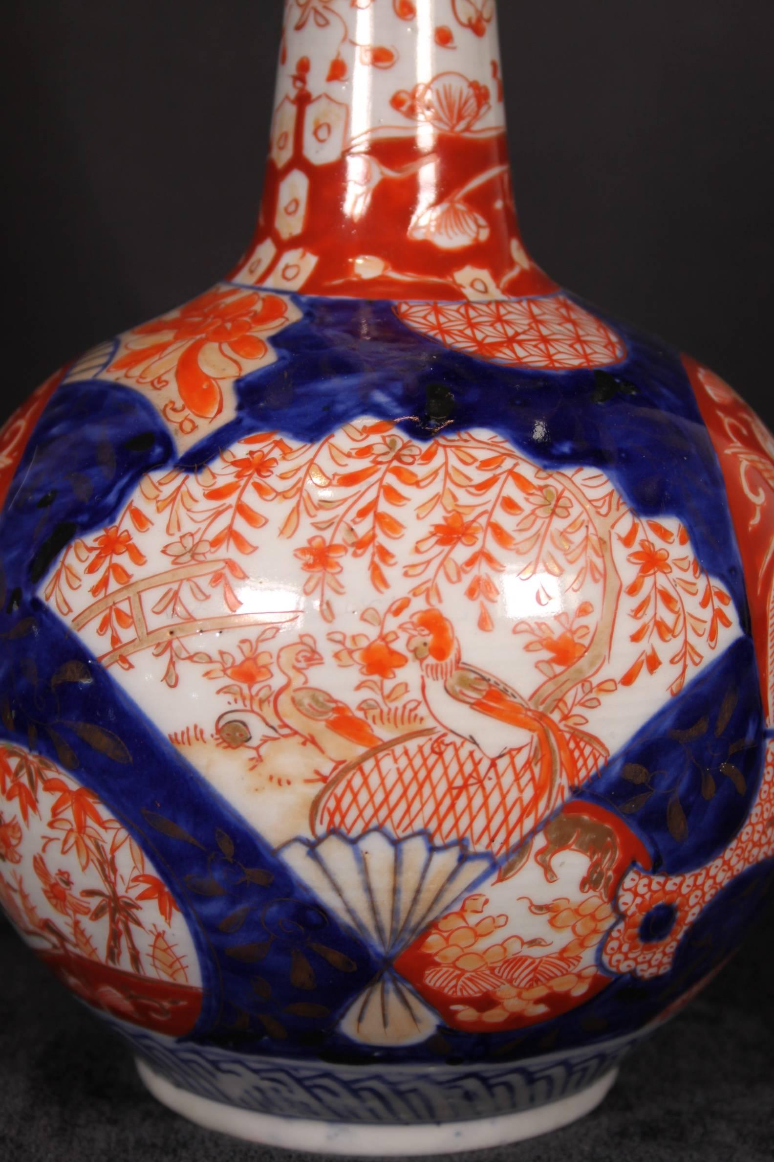 19th Century Japanese Meiji Imari Style Export Globe Vase For Sale 7