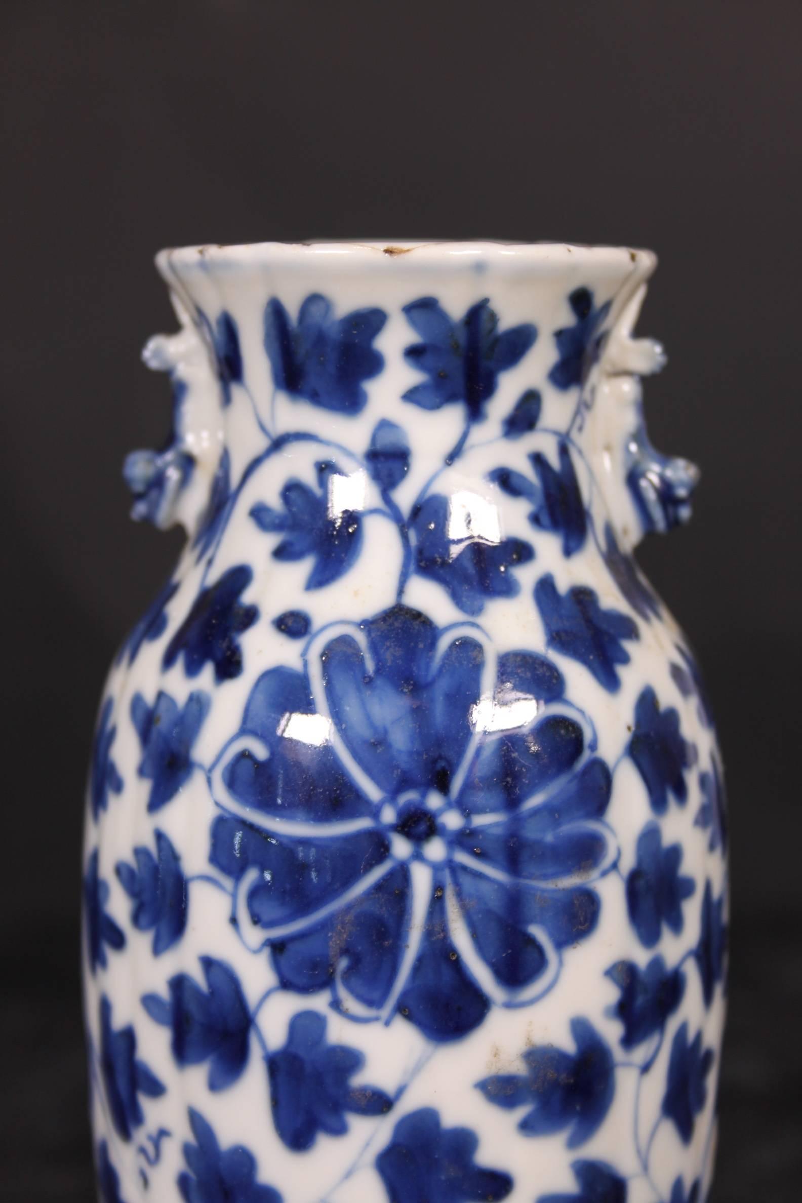 20th Century Chinese Blue and White Porcelain Vase Qing Dynasty Period, Circa 1900 For Sale