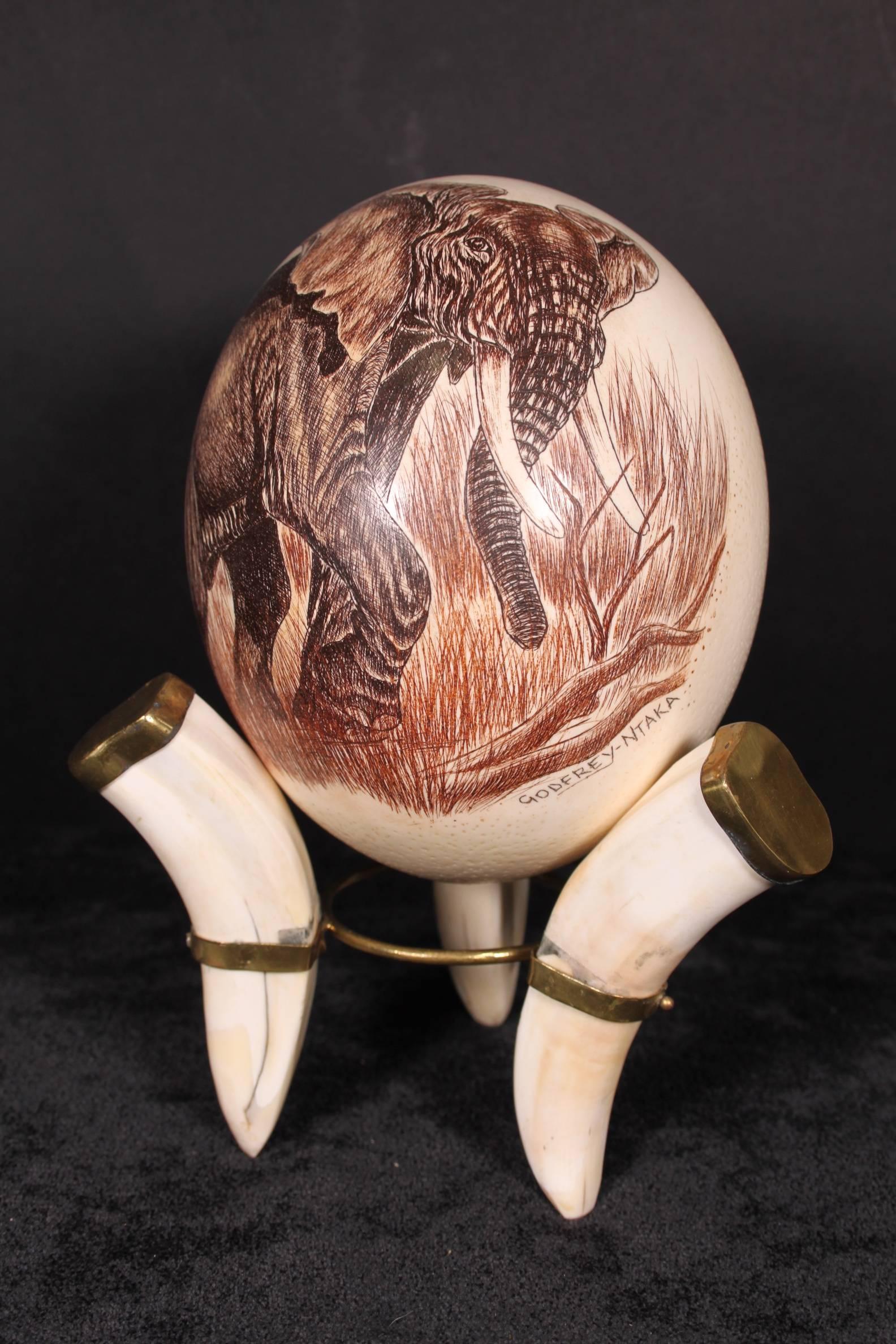 20th Century Ostrich Egg African Signed Carving Art Painting For Sale 3