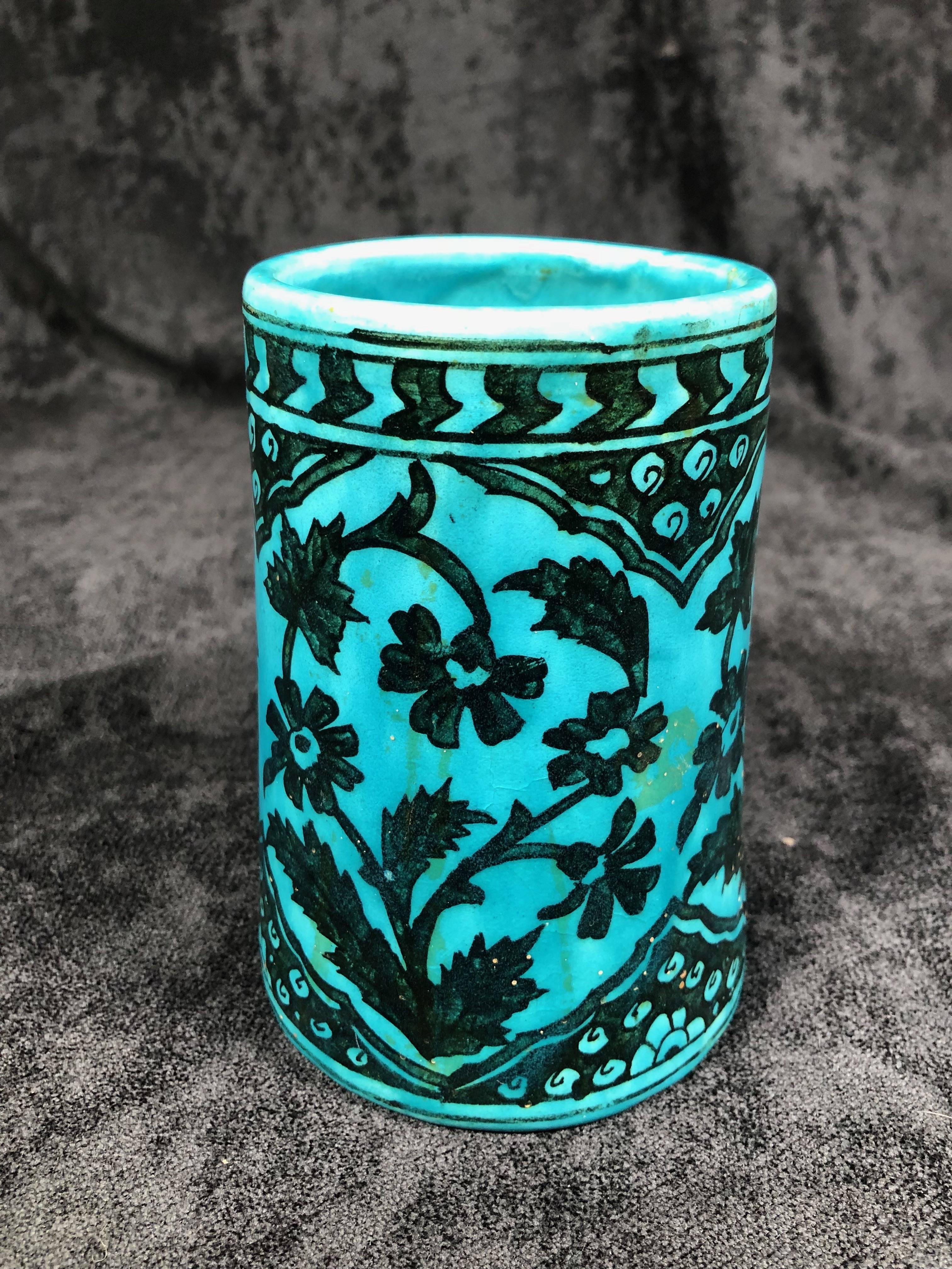 Kashan Style 20th Century Turkish Turquoise Mug In Excellent Condition For Sale In Harrogate, GB