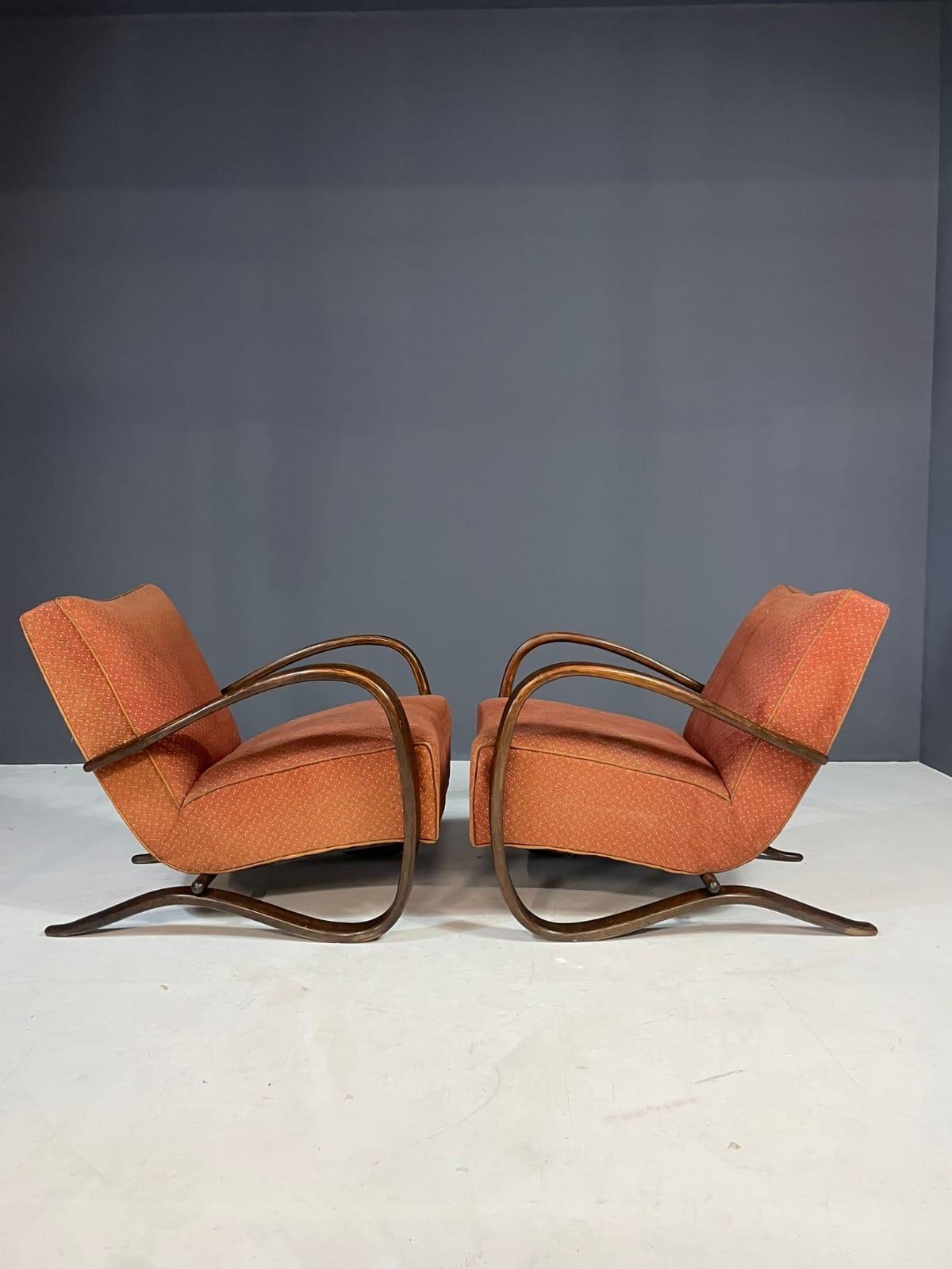 Milieu du XXe siècle Paire de chaises longues H269 par Jindřich Halabala, Tchécoslovaquie, années 1930 en vente