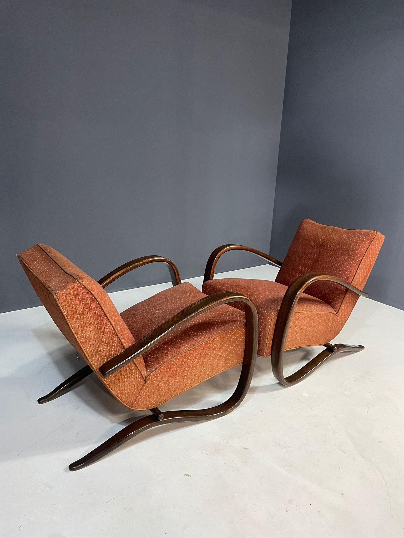 Paire de chaises longues H269 par Jindřich Halabala, Tchécoslovaquie, années 1930 en vente 1