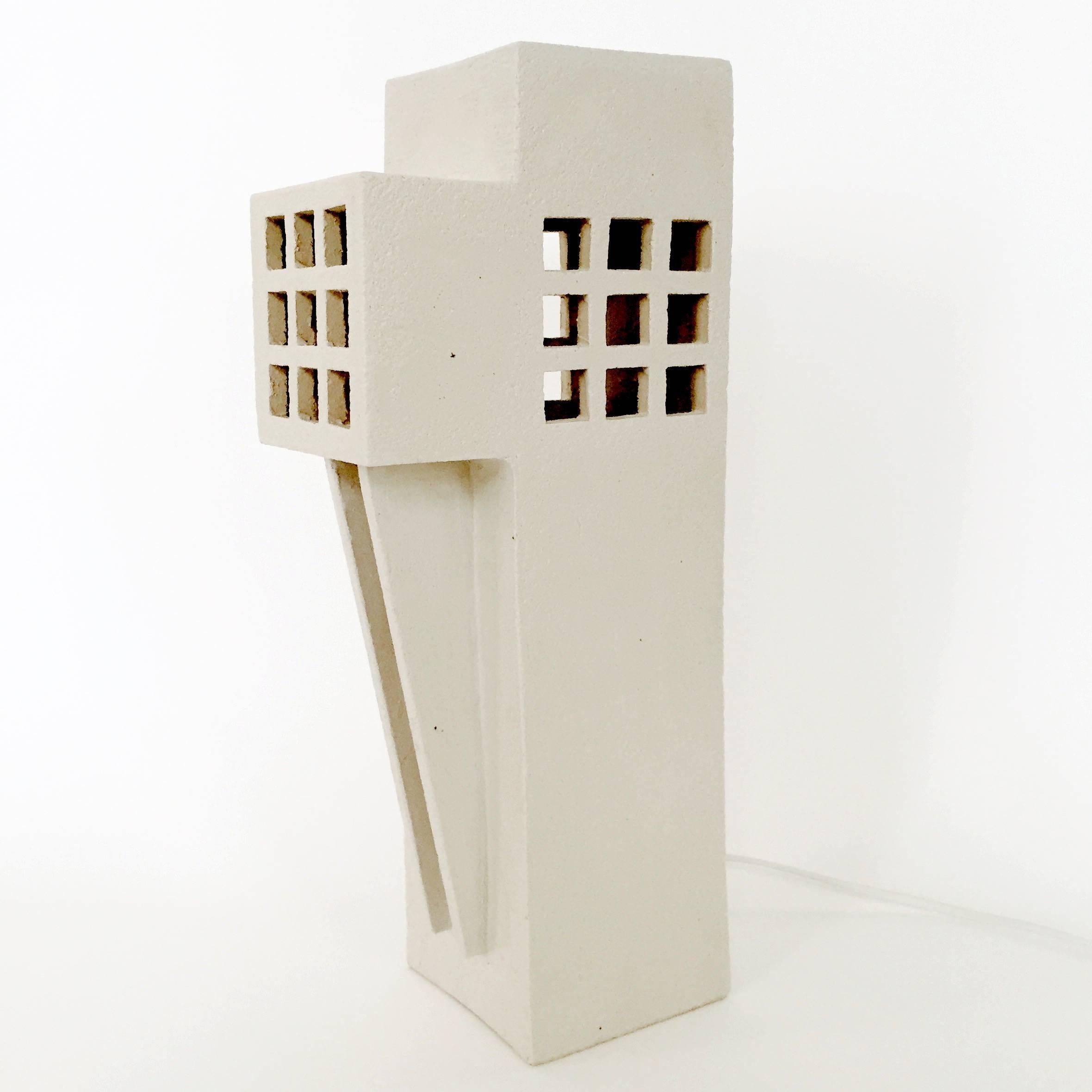 Contemporary Ceramic Column Table Lamp 