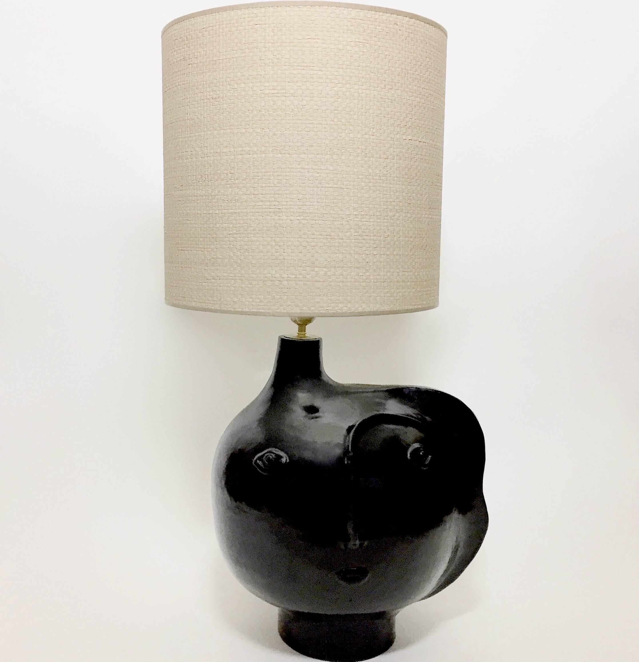 Contemporary Dalo Ceramic Table Lamp Base Glazed in Black