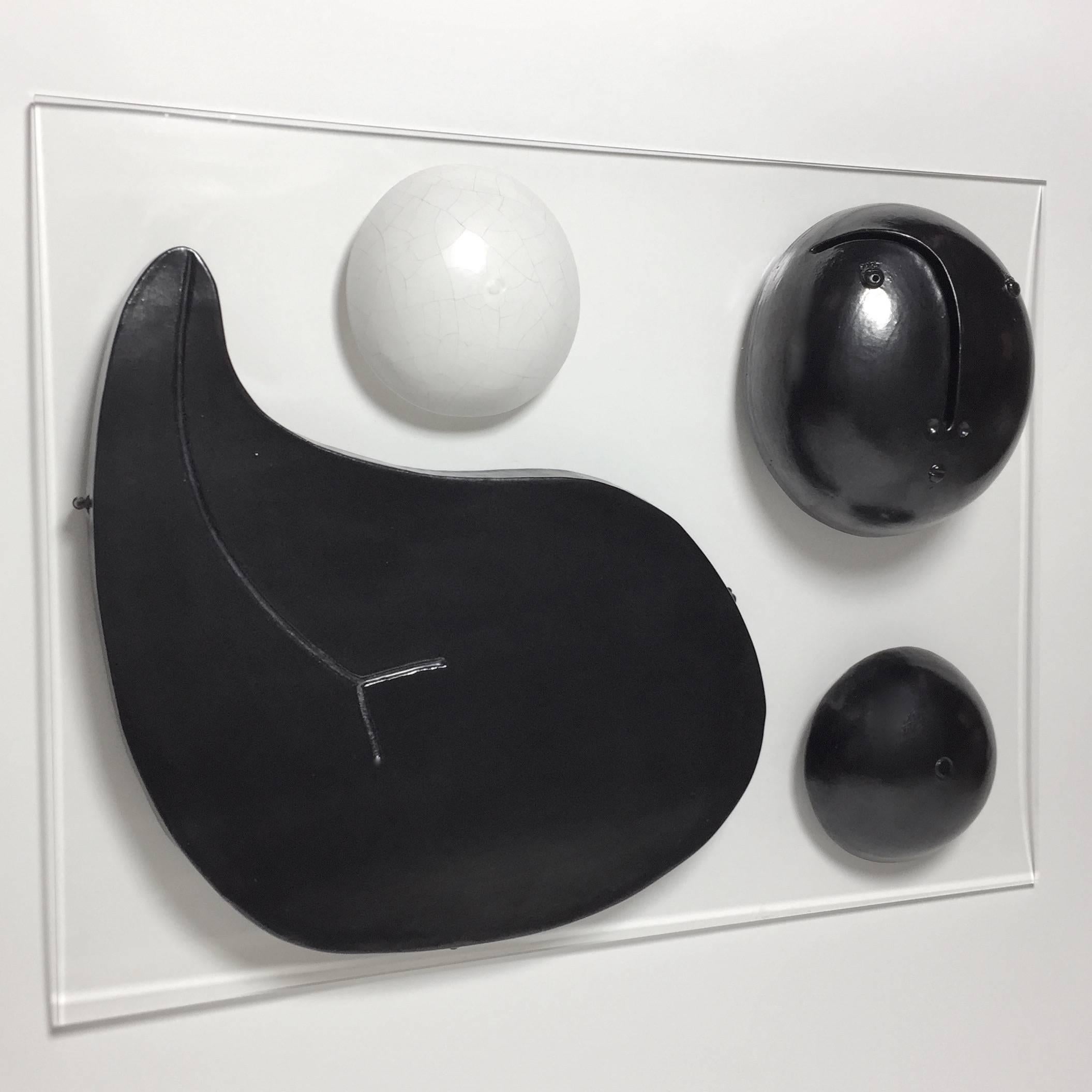Dalo, Black and White Ceramic and Acrylic Glass Panel For Sale 1
