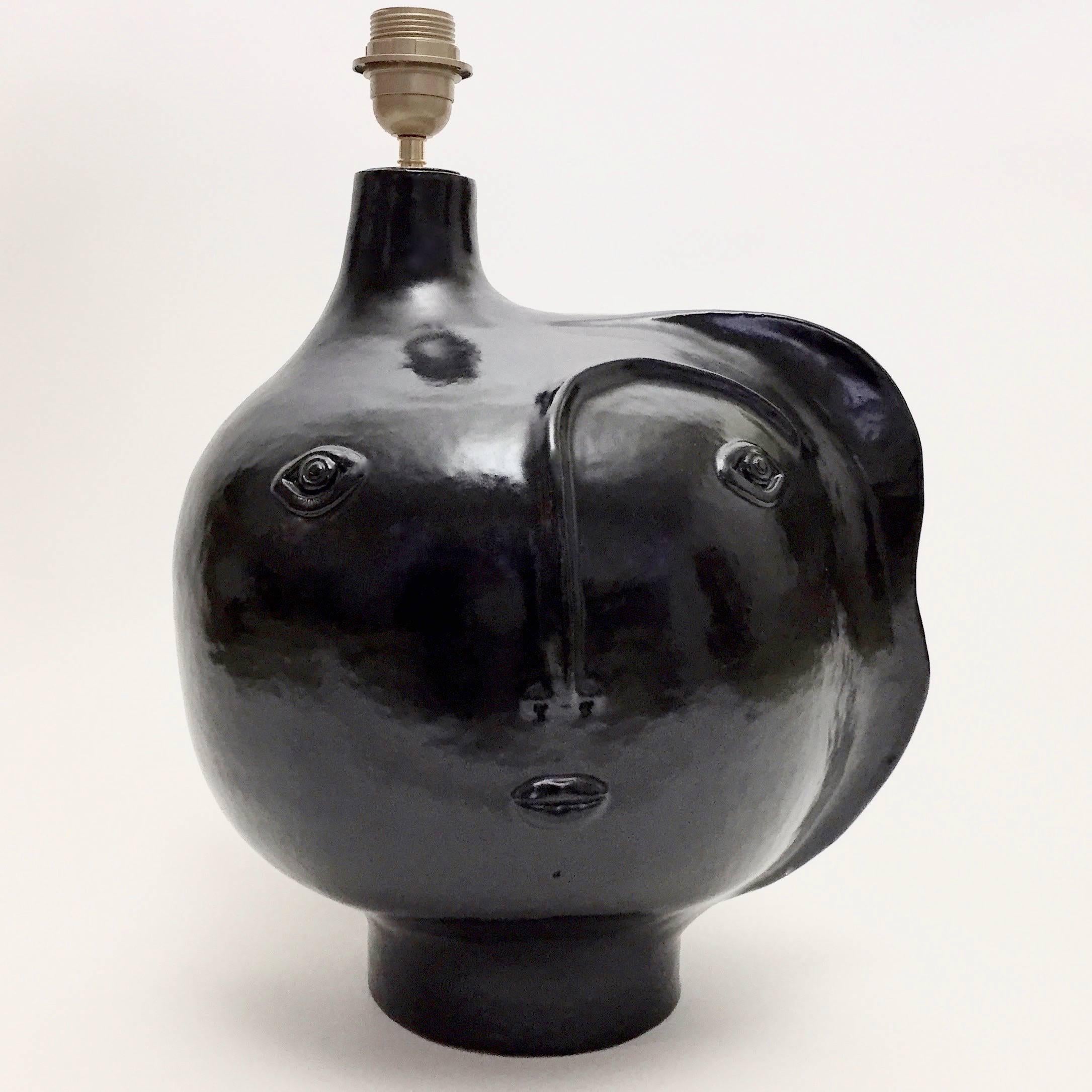 Dalo Ceramic Table Lamp Base Glazed in Black 1