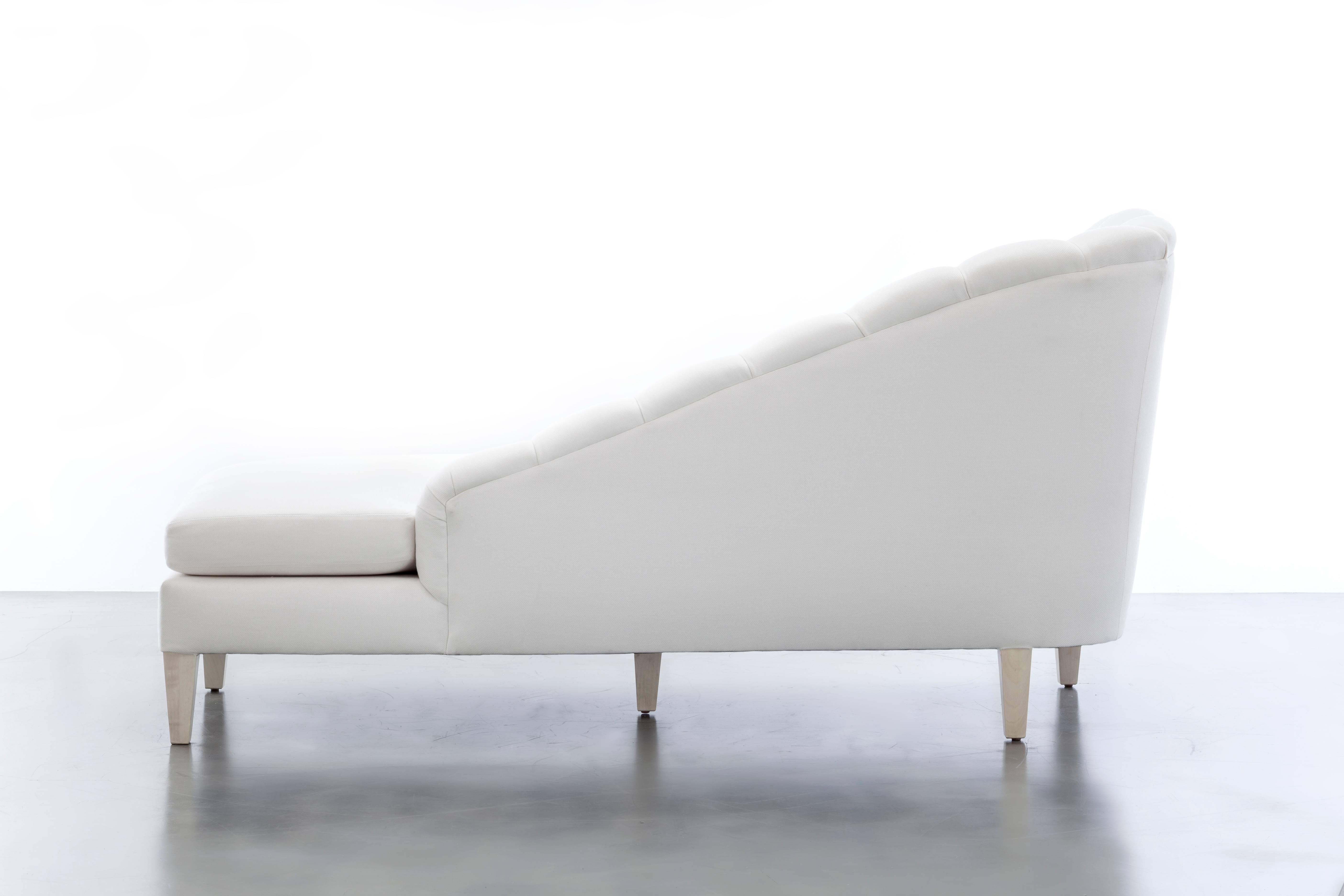 Modern Guinevere Chaise