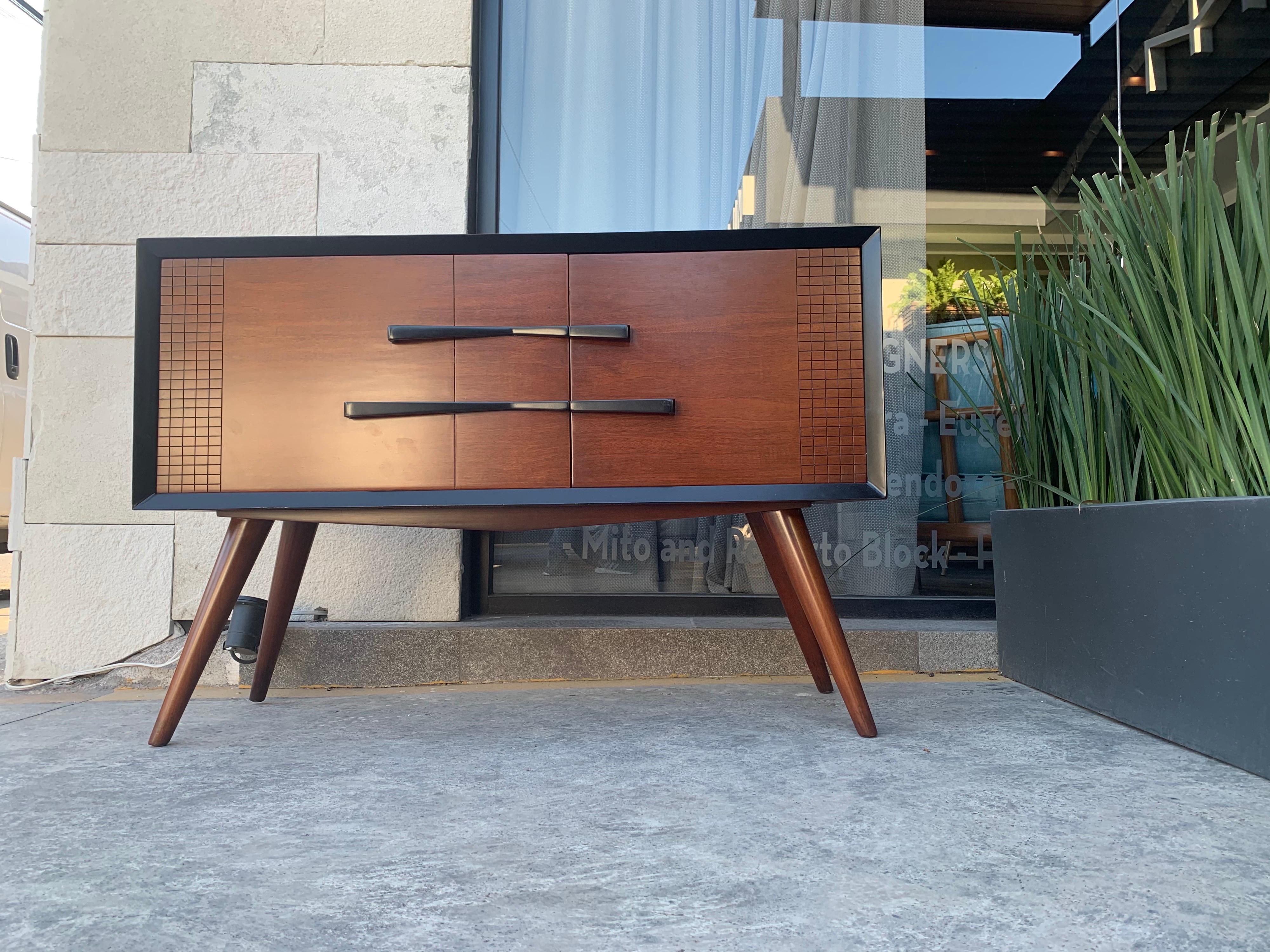 Mid-Century Modern Stereo Console 3