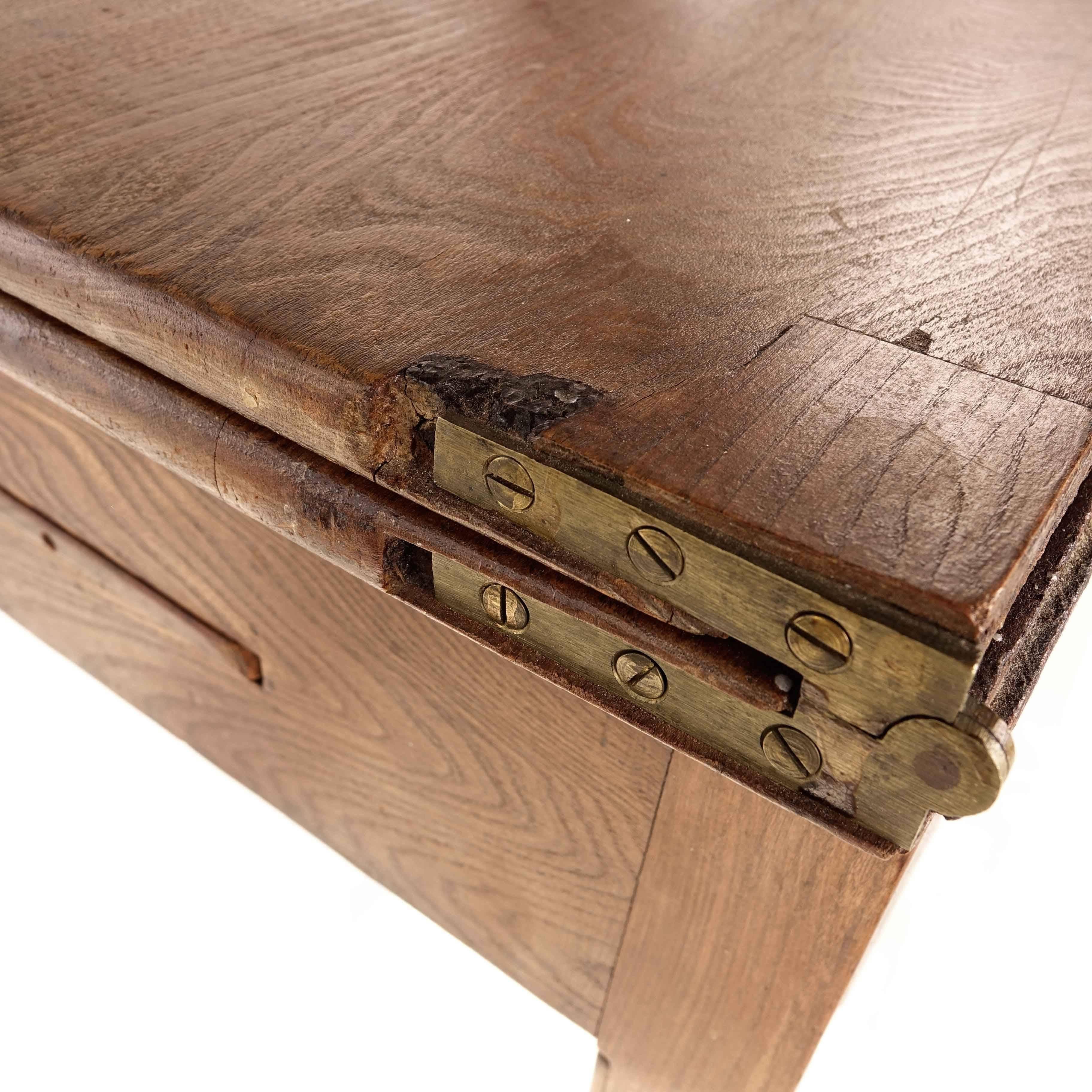 Backgammon game table with beautiful slimmed legs, in a time typical Gustavian design - Oak, Sweden, 1800s. Joinery of extension leg in wood. Brass hinge. Extendable and can be both a side table and a small dining table.
 