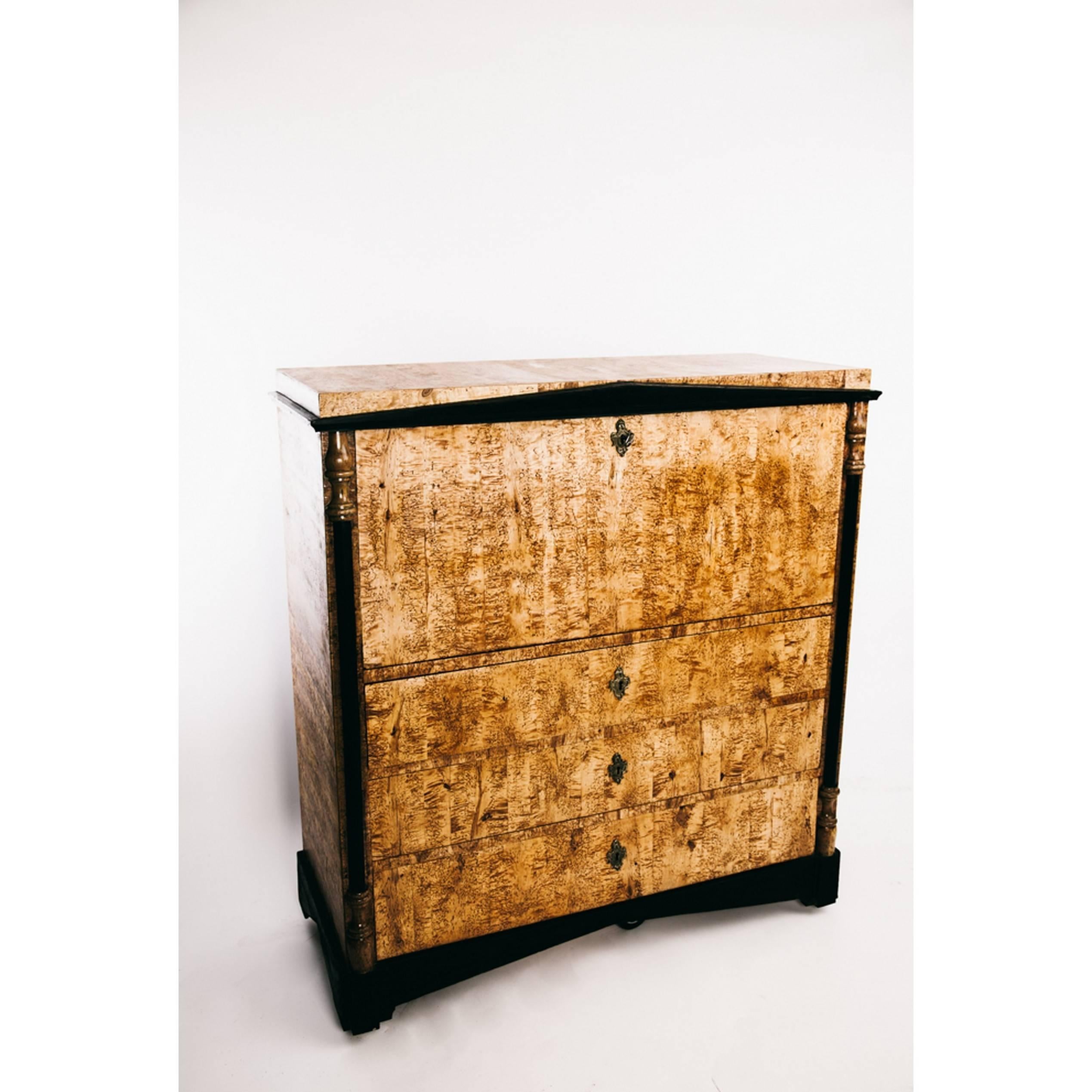 This chiffonje is made of masi birch veneer and represent the Empiric style very popular 1800-1820. Gustav III was Sweden’s King 1771–1792. A highly rare collector piece. Original looks and key. 

The chiffonier will be repolished prior to shipping