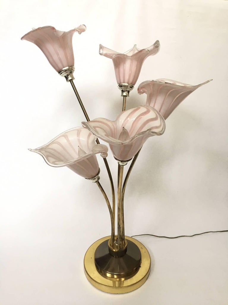 Italian Murano Handn Calla Lilies Table Lamp For At 1stdibs Hollywood Regency Italian Murano Handn Calla Lilies Table Lamp For