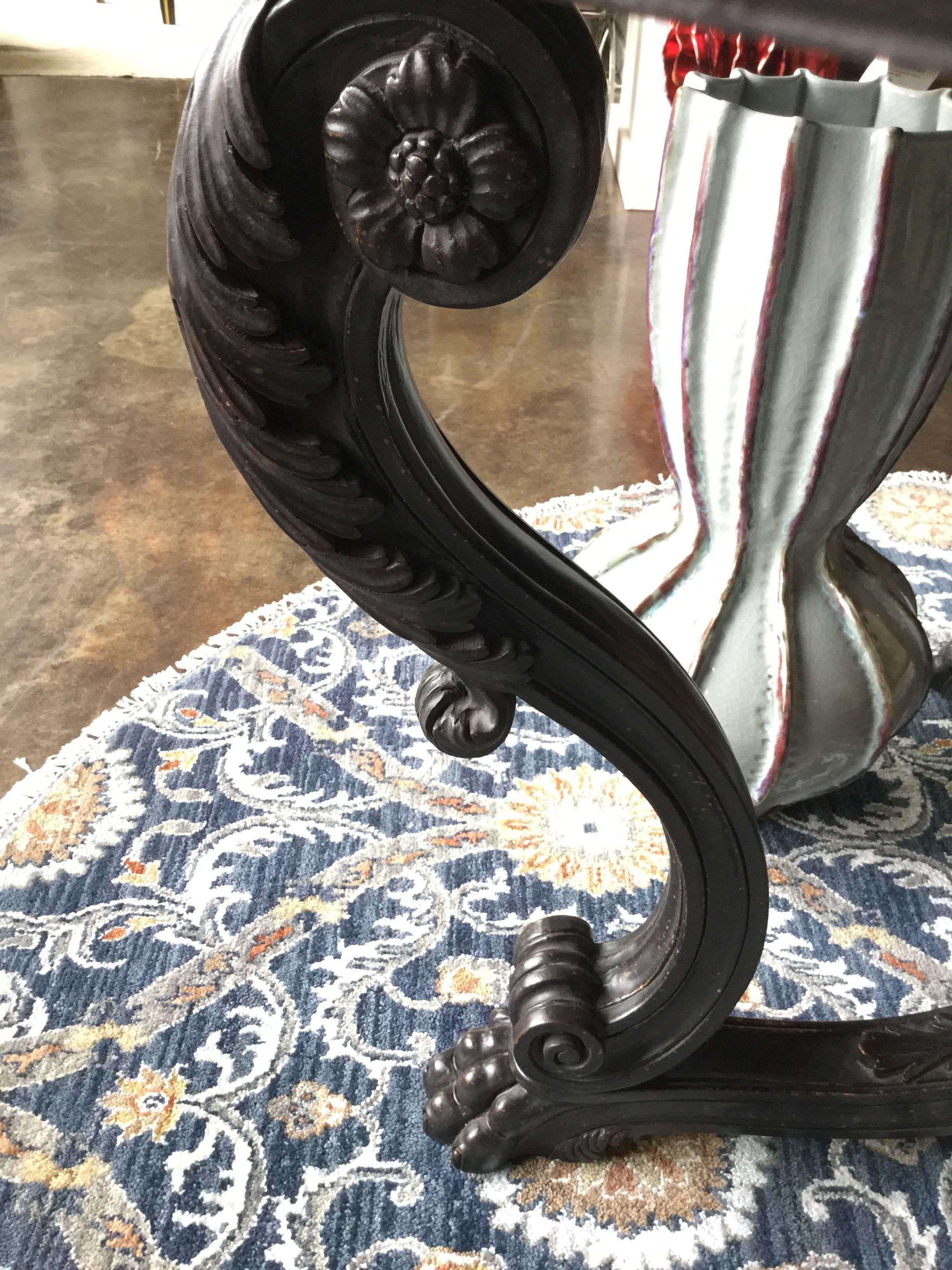 Round Empire Style Black Marble Center Table Hand-Carved Base In Excellent Condition For Sale In Dallas, TX