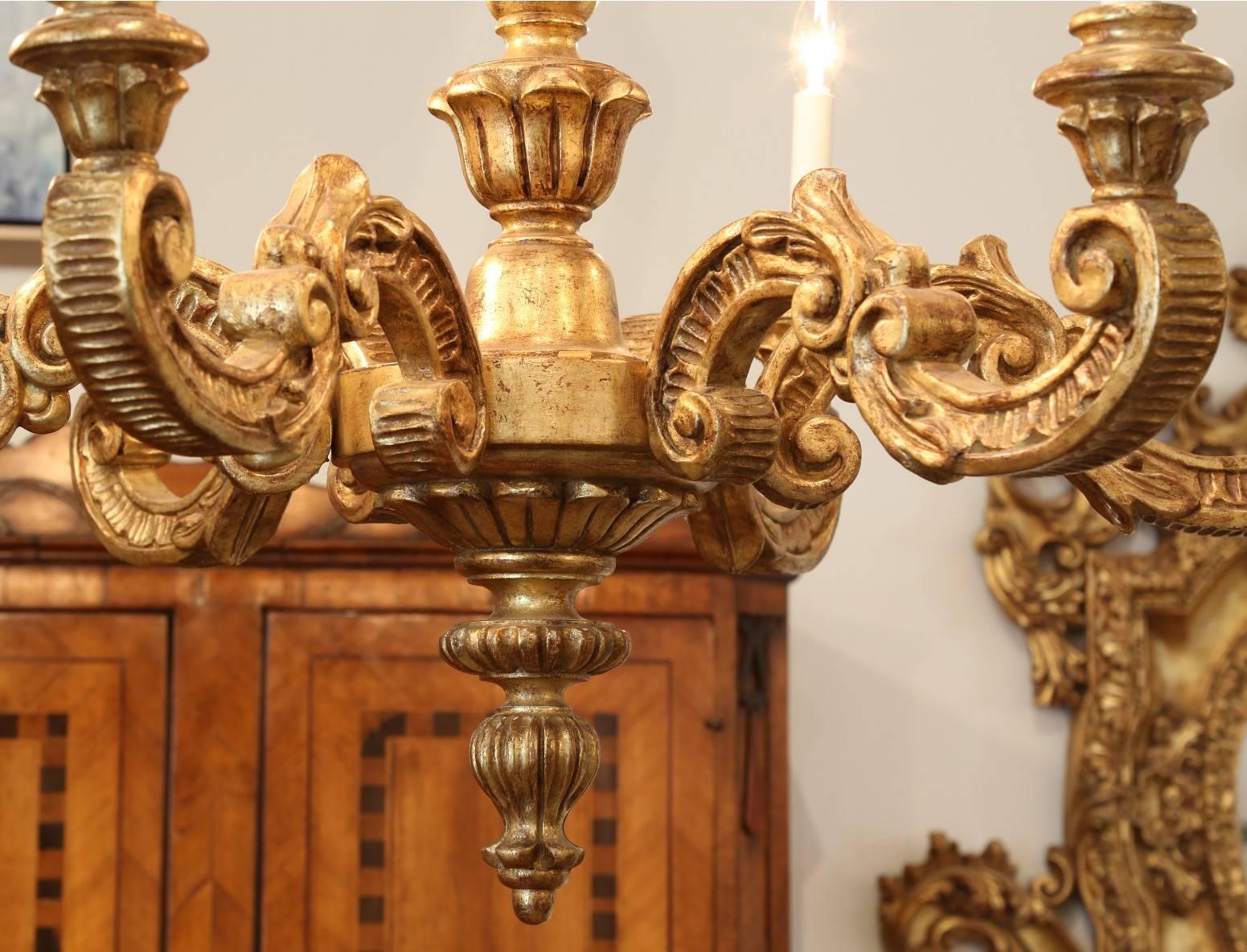 Hand-Carved Six-Light Gold Gilt Chandelier In Excellent Condition For Sale In Dallas, TX