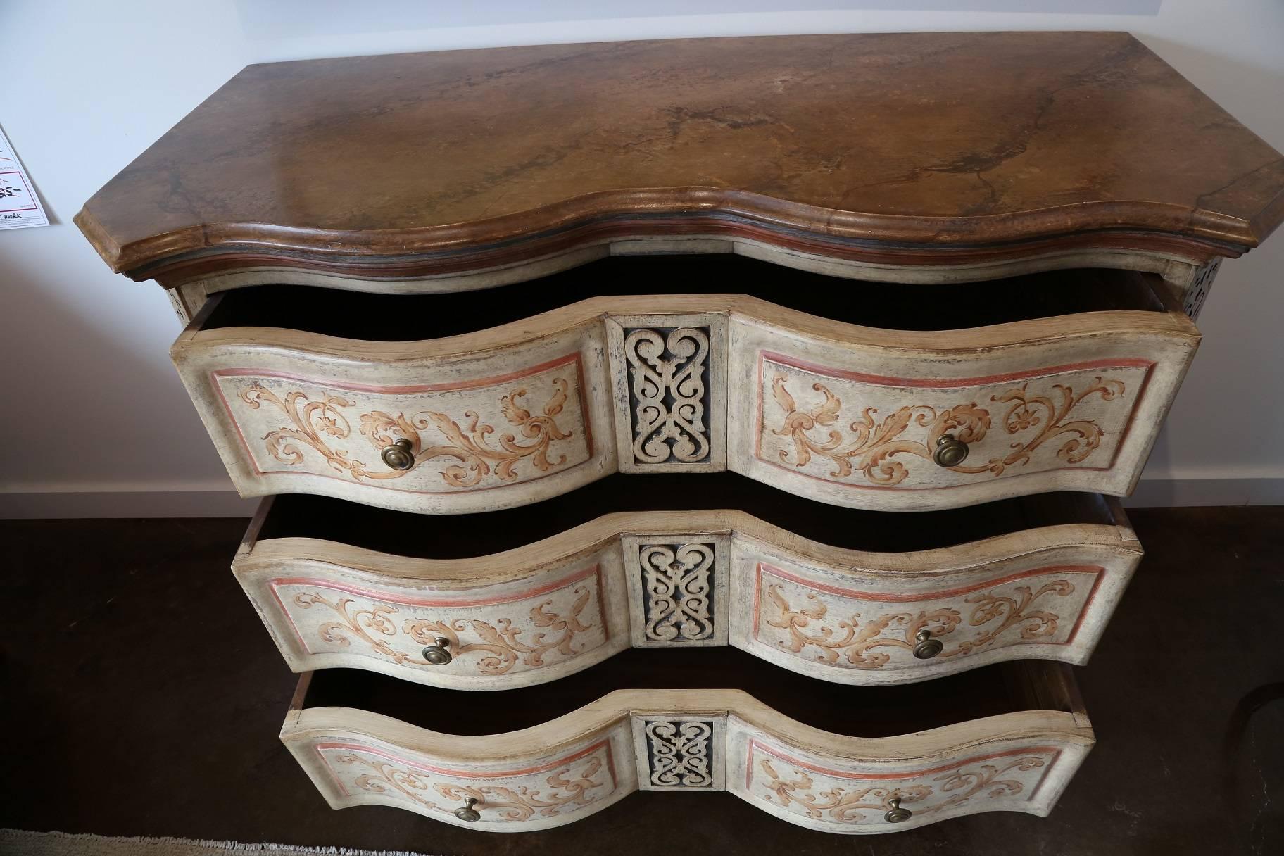 Hand-Painted 18th Century Style Chest Design In Excellent Condition For Sale In Dallas, TX