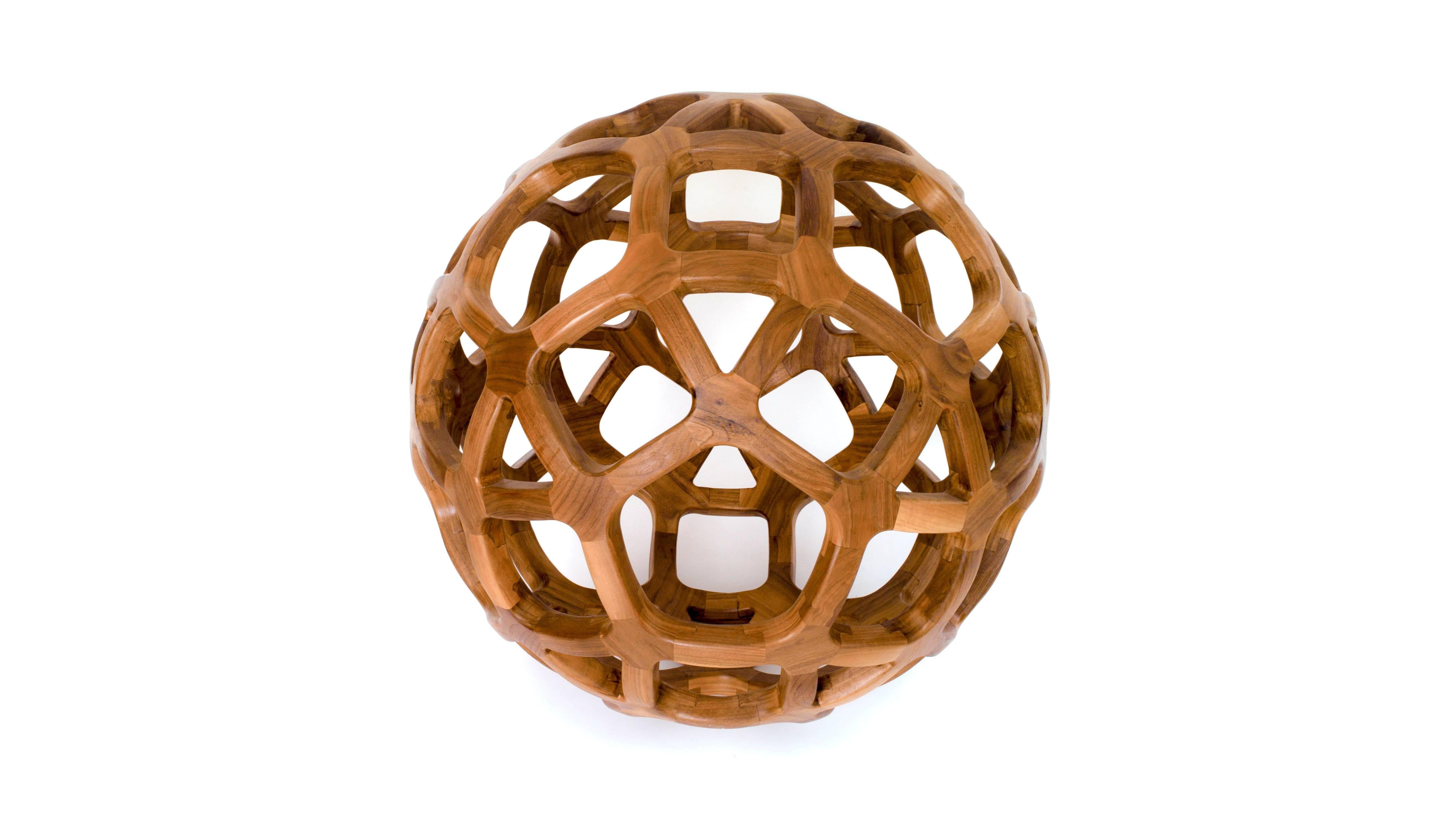 Contemporary Mexican Handcrafted Geometric Archimedean Sphere Walnut Sculpture In New Condition For Sale In Mexico City, CDMX